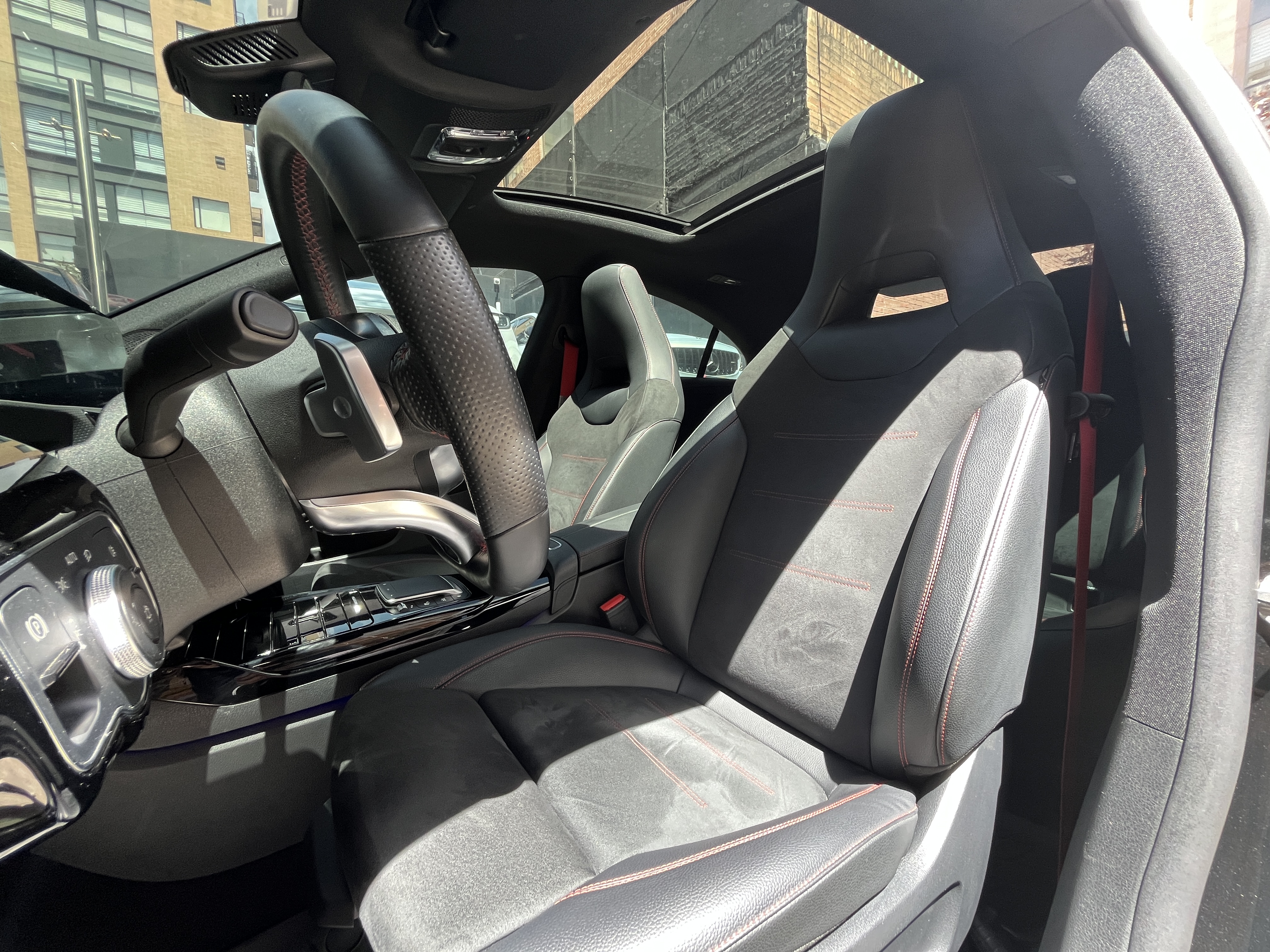 MERCEDES-BENZ CLA35 AMG 2022