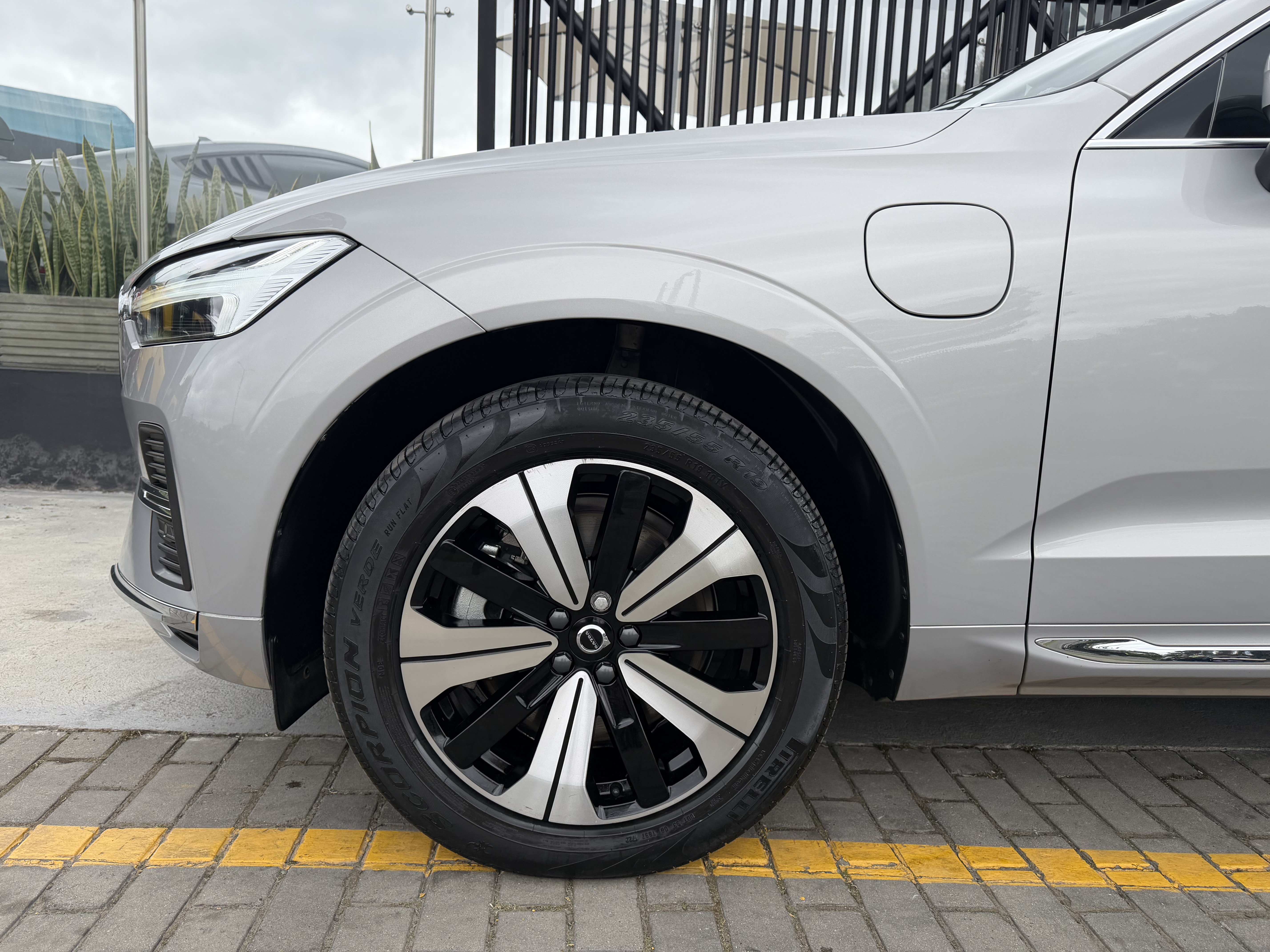 VOLVO XC60 T8 AWD RECHARGE 2024