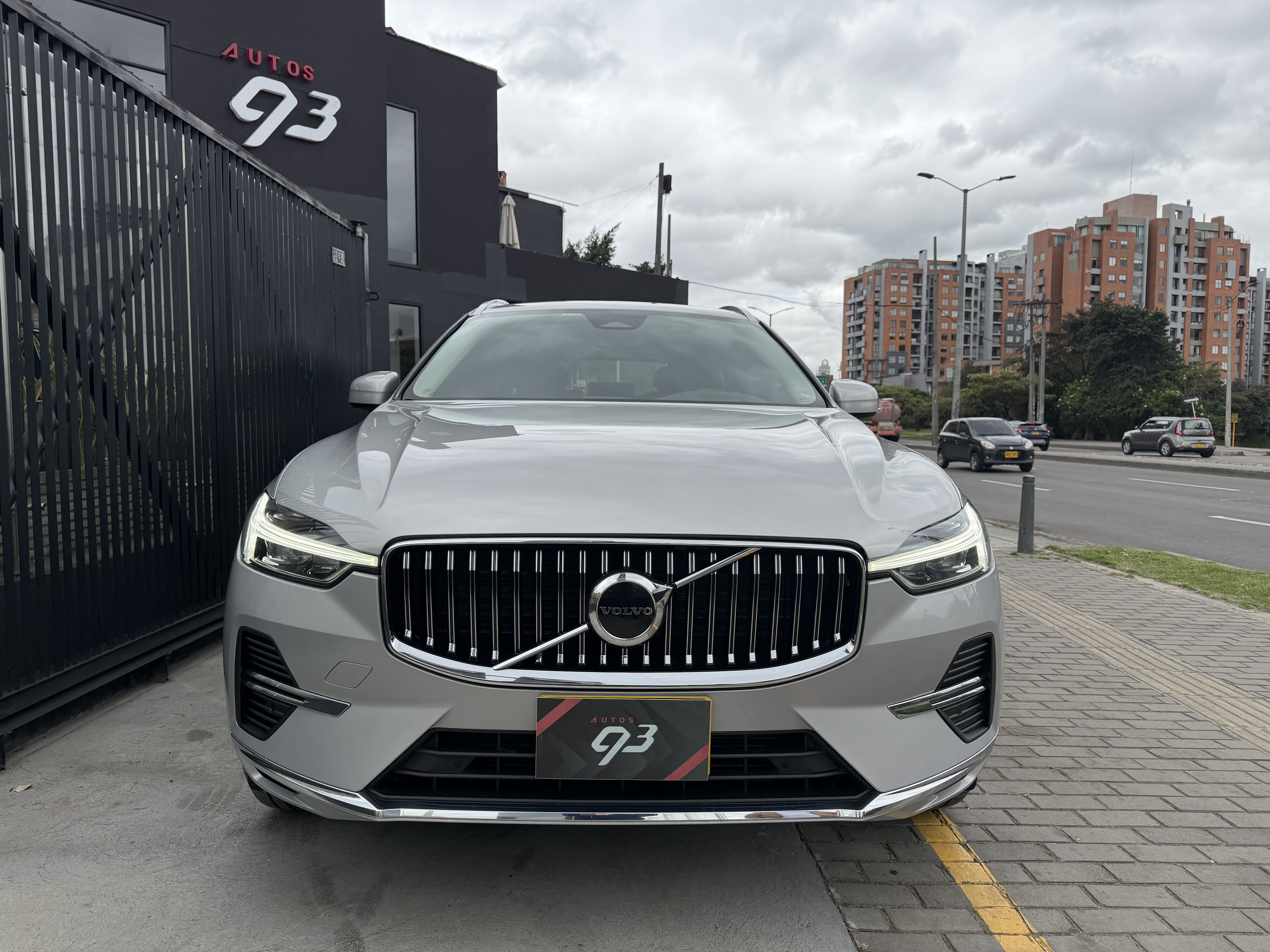 VOLVO XC60 T8 AWD RECHARGE 2024