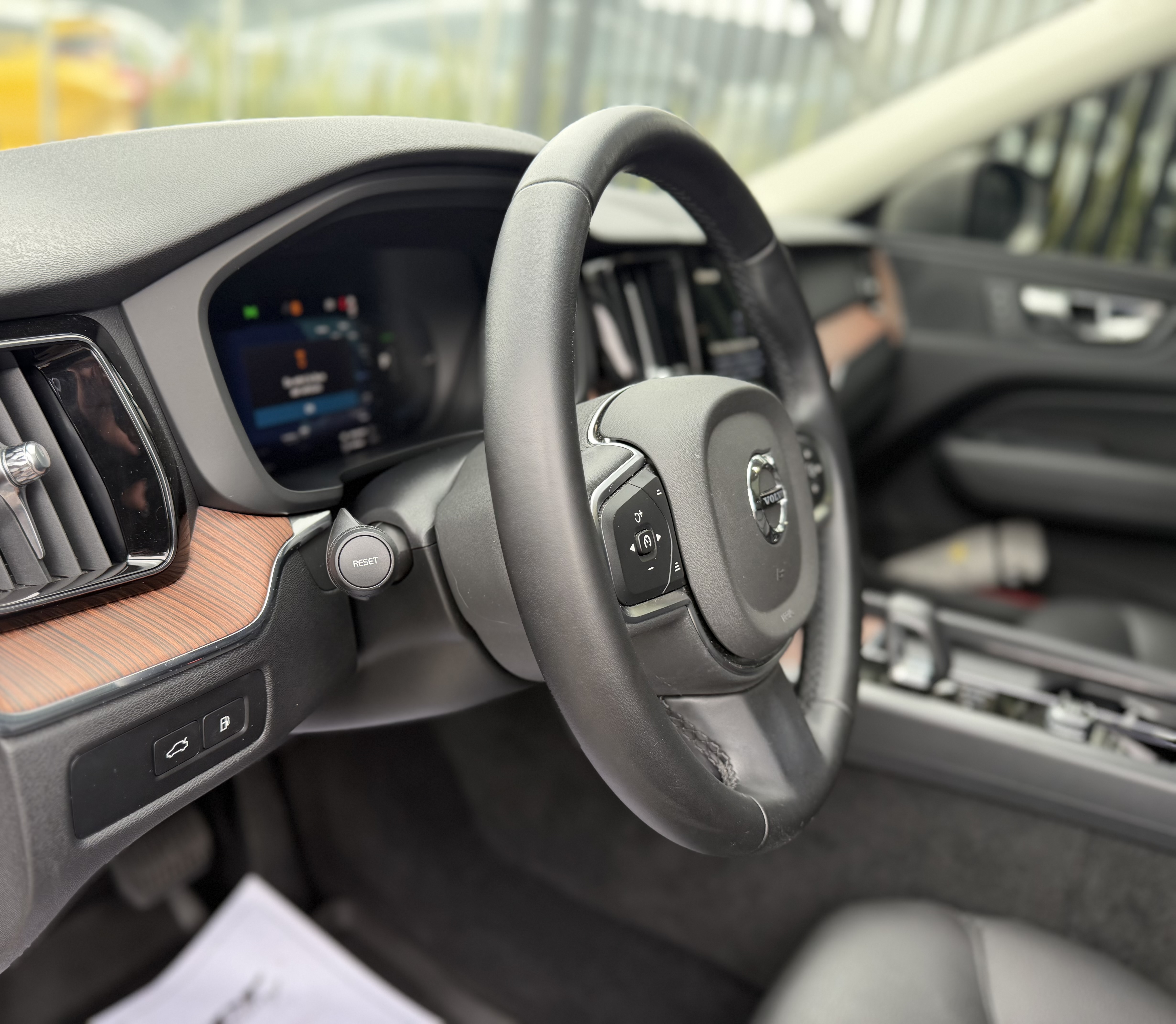 VOLVO XC60 T8 AWD RECHARGE 2024