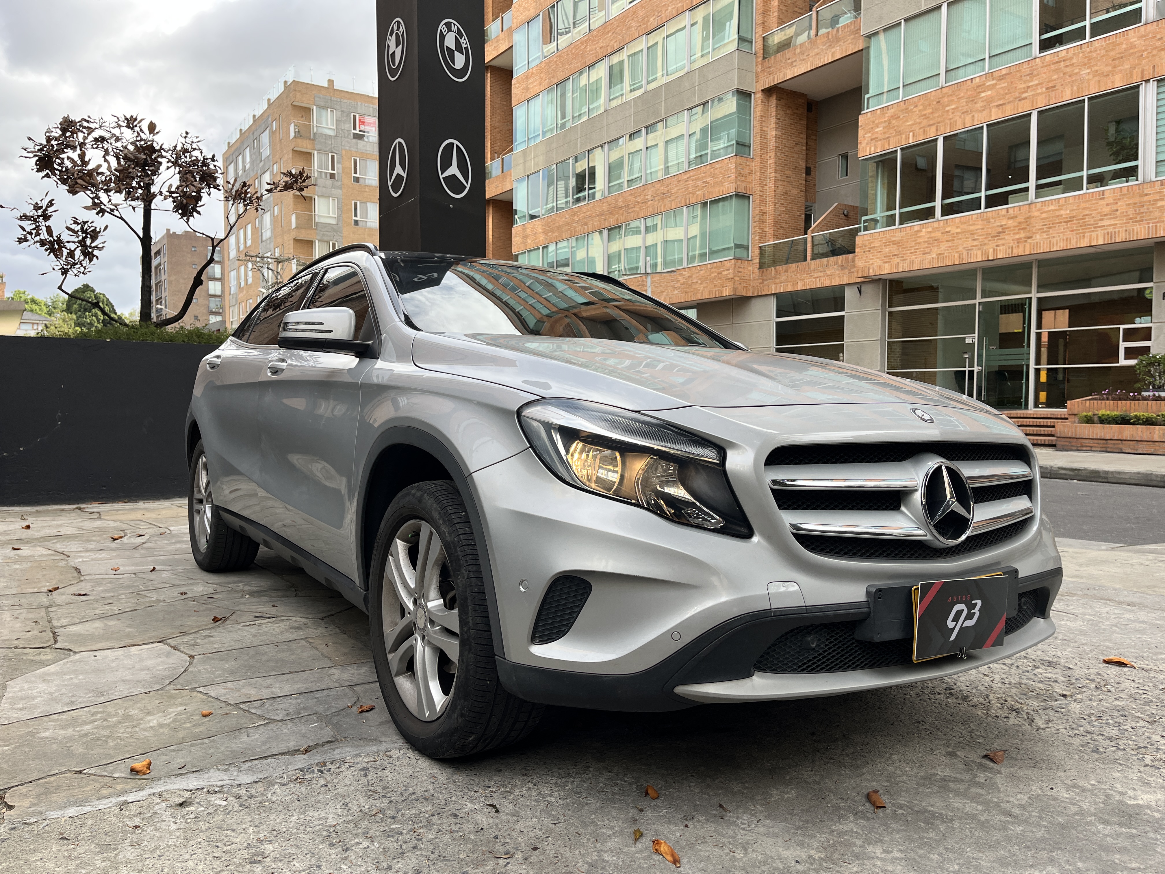 MERCEDES-BENZ GLA200 2017