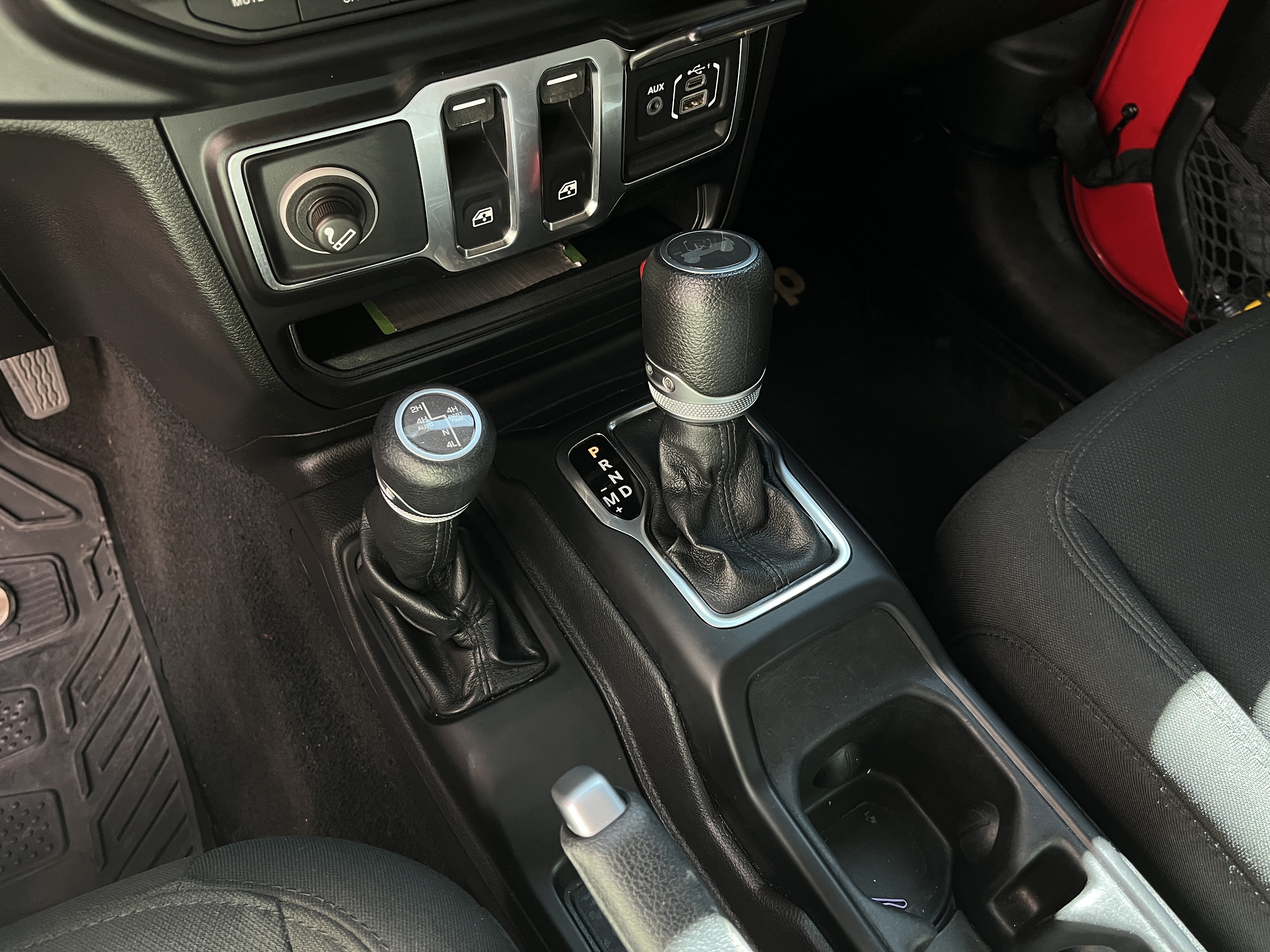JEEP WRANGLER SPORT 2022