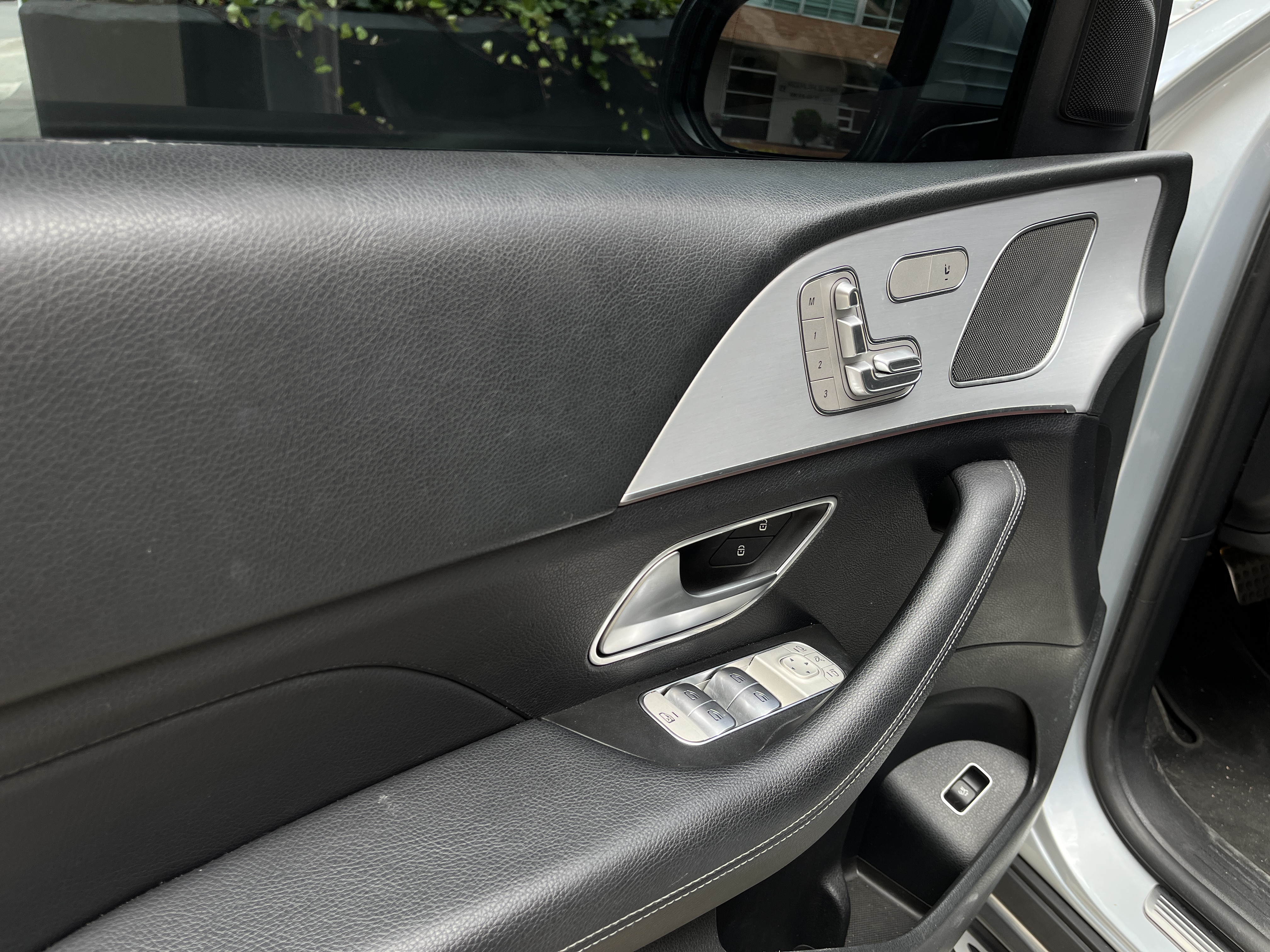 MERCEDES-BENZ GLE450 2023