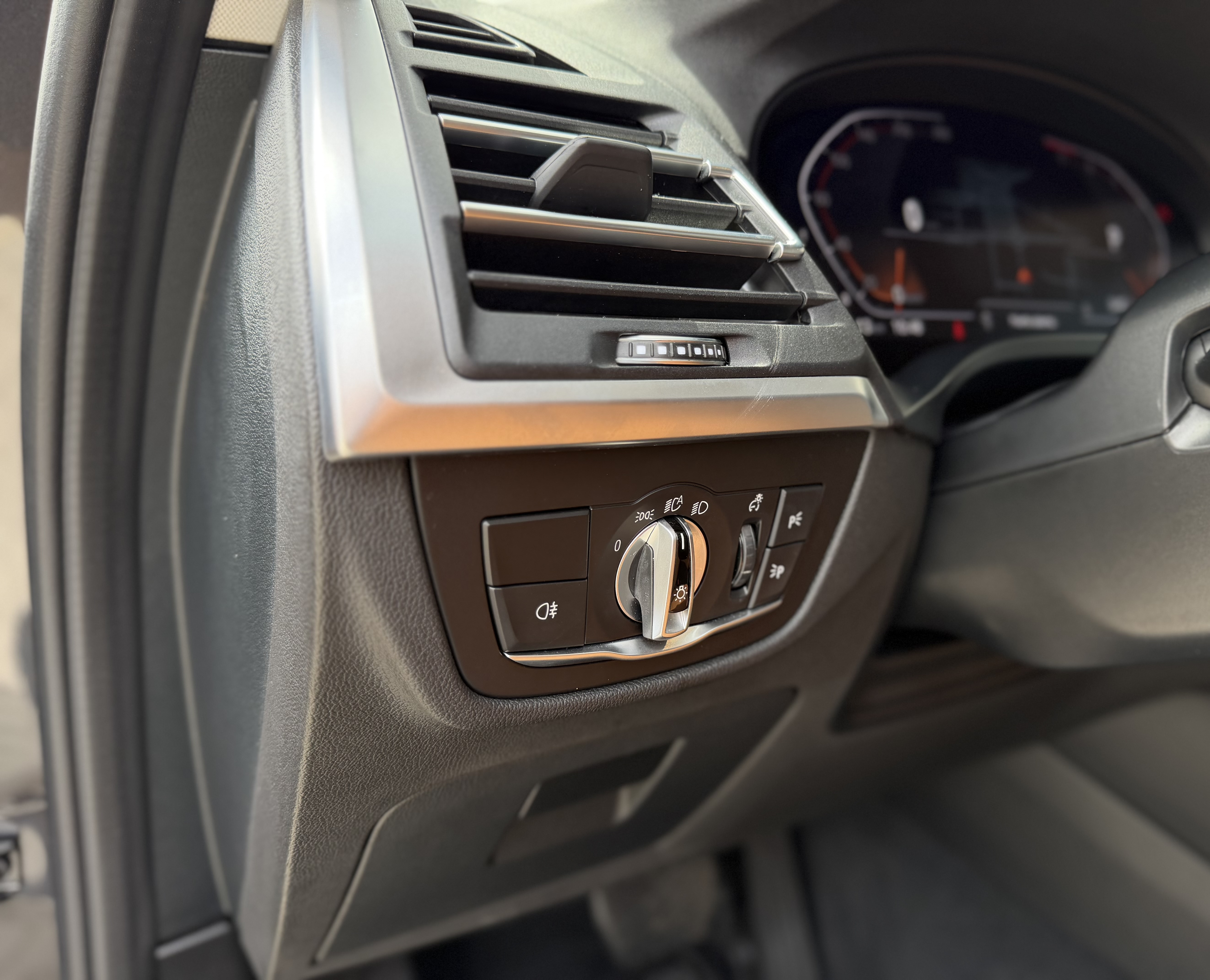 BMW X3 XDRIVE30I 2023