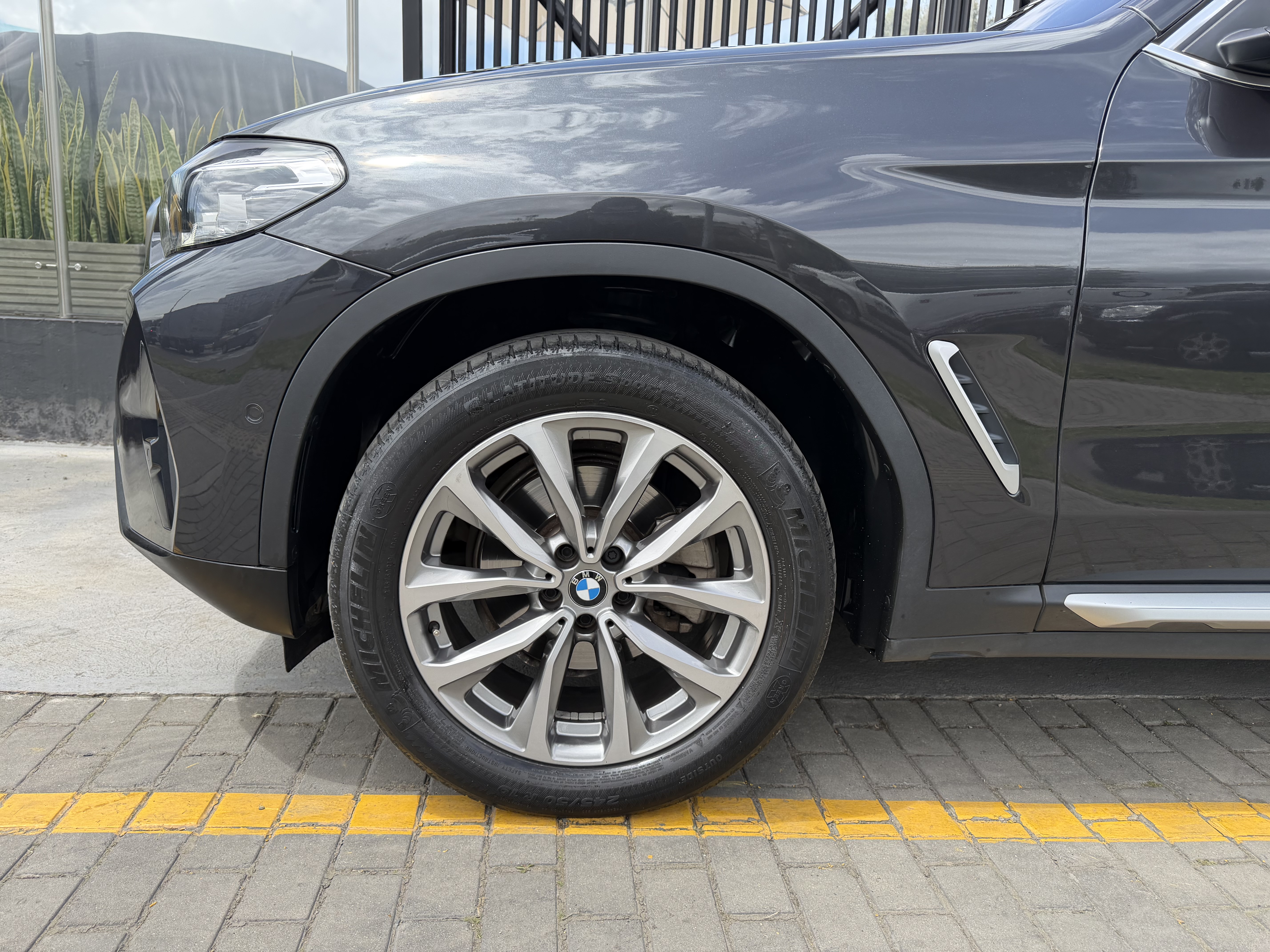 BMW X3 XDRIVE30I 2023