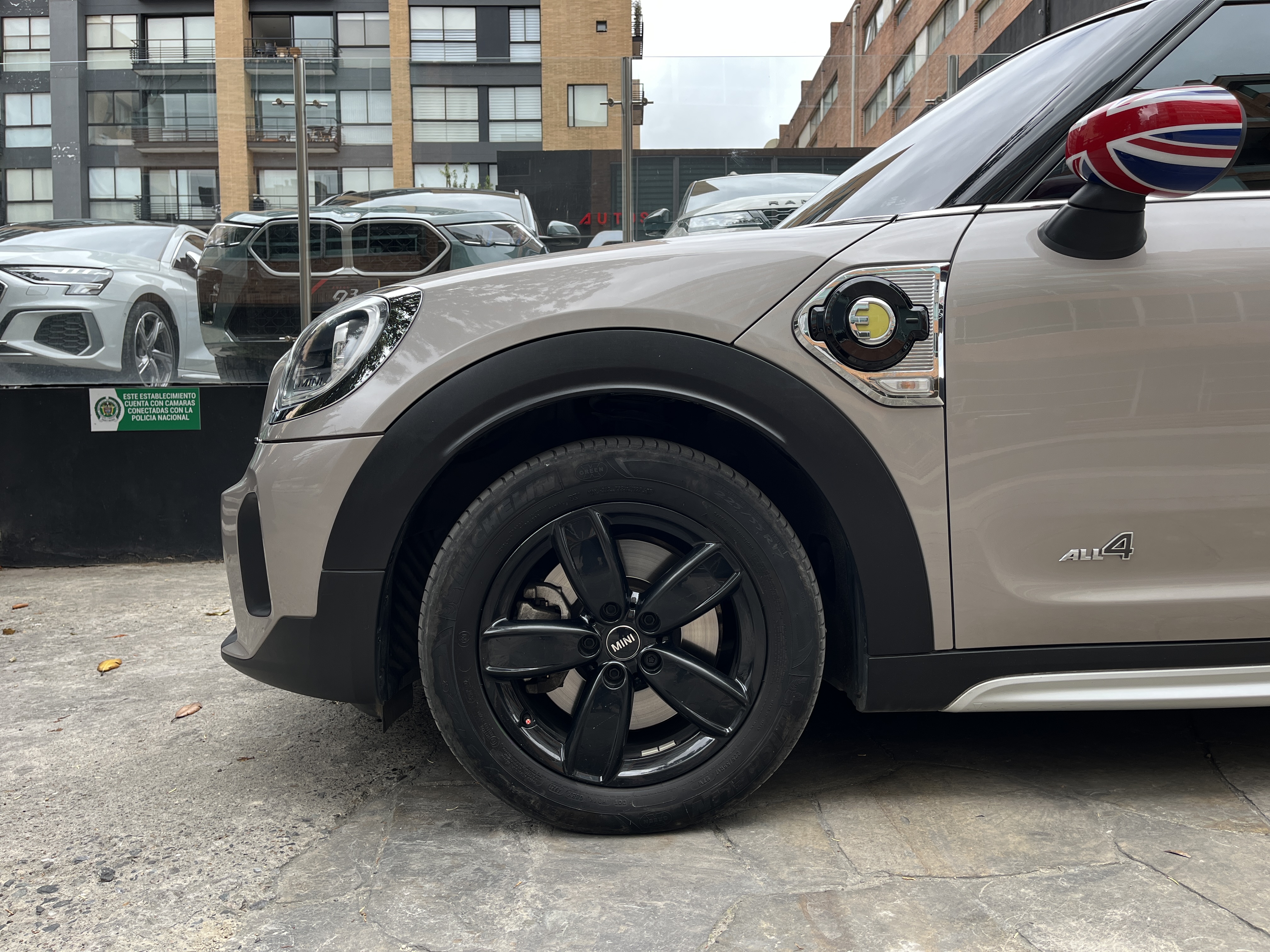 MINI COOPER S E ALL4 2023