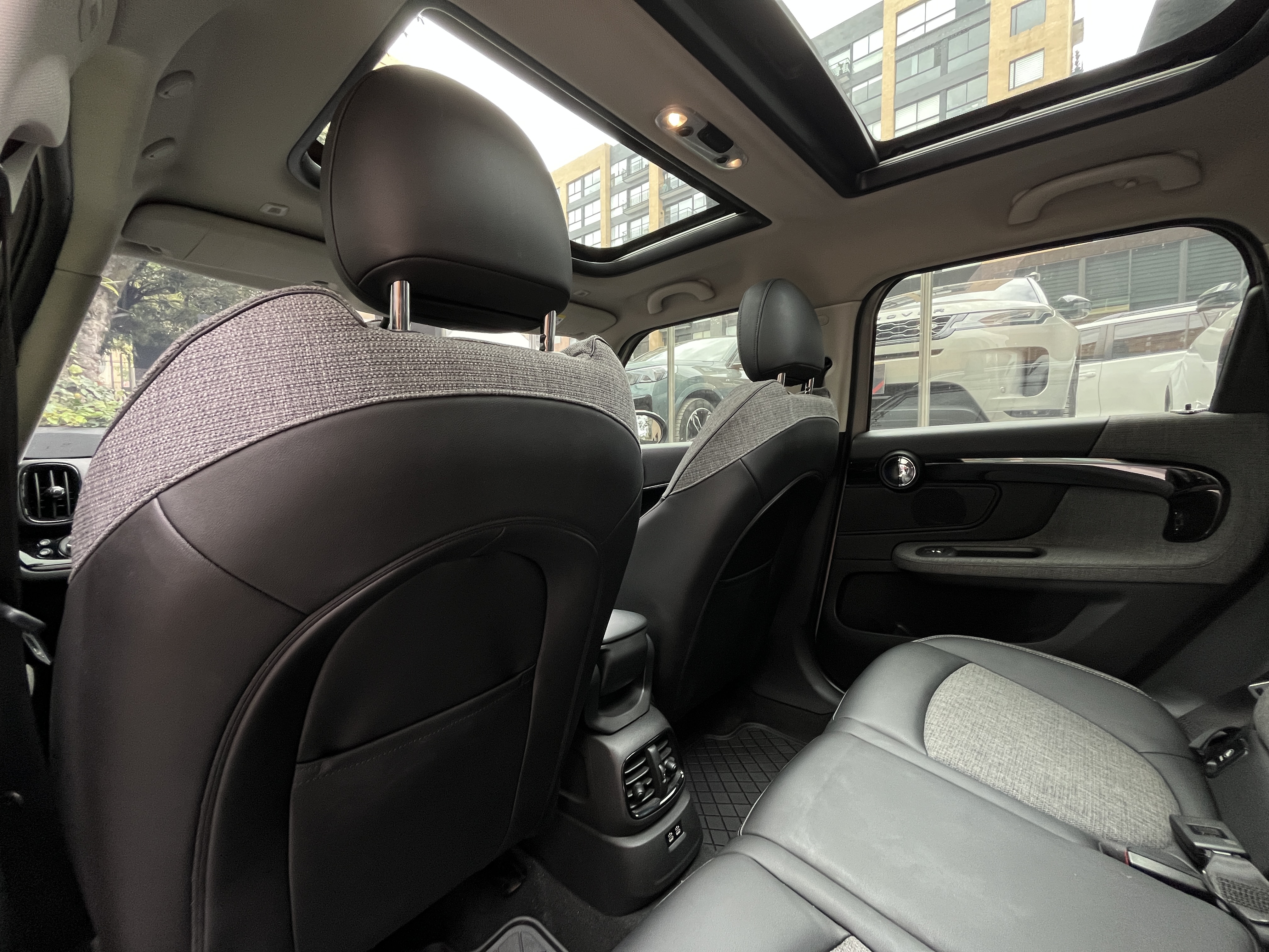 MINI COOPER S E ALL4 2023