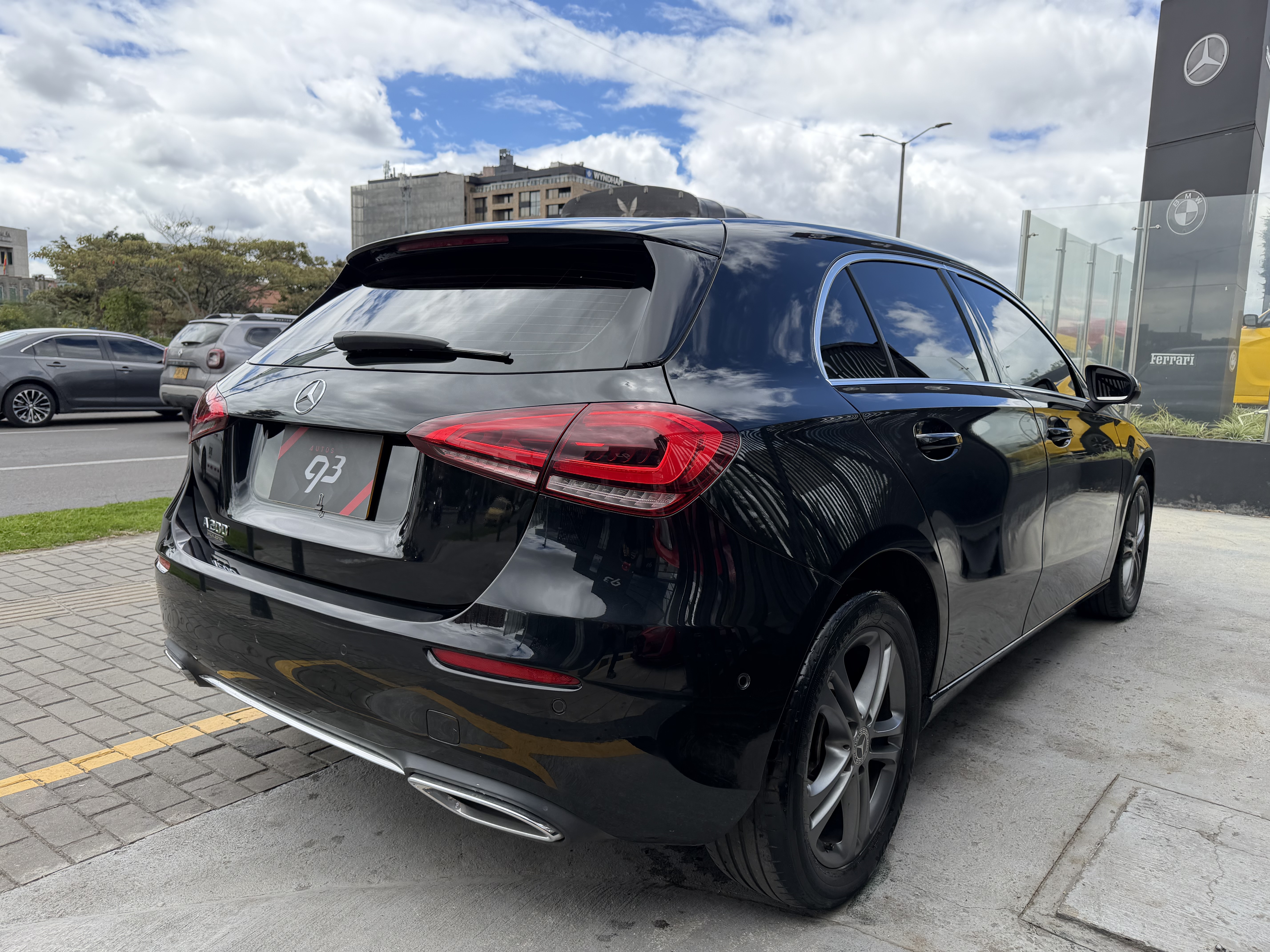 MERCEDES-BENZ A200 HATCHBACK 2020