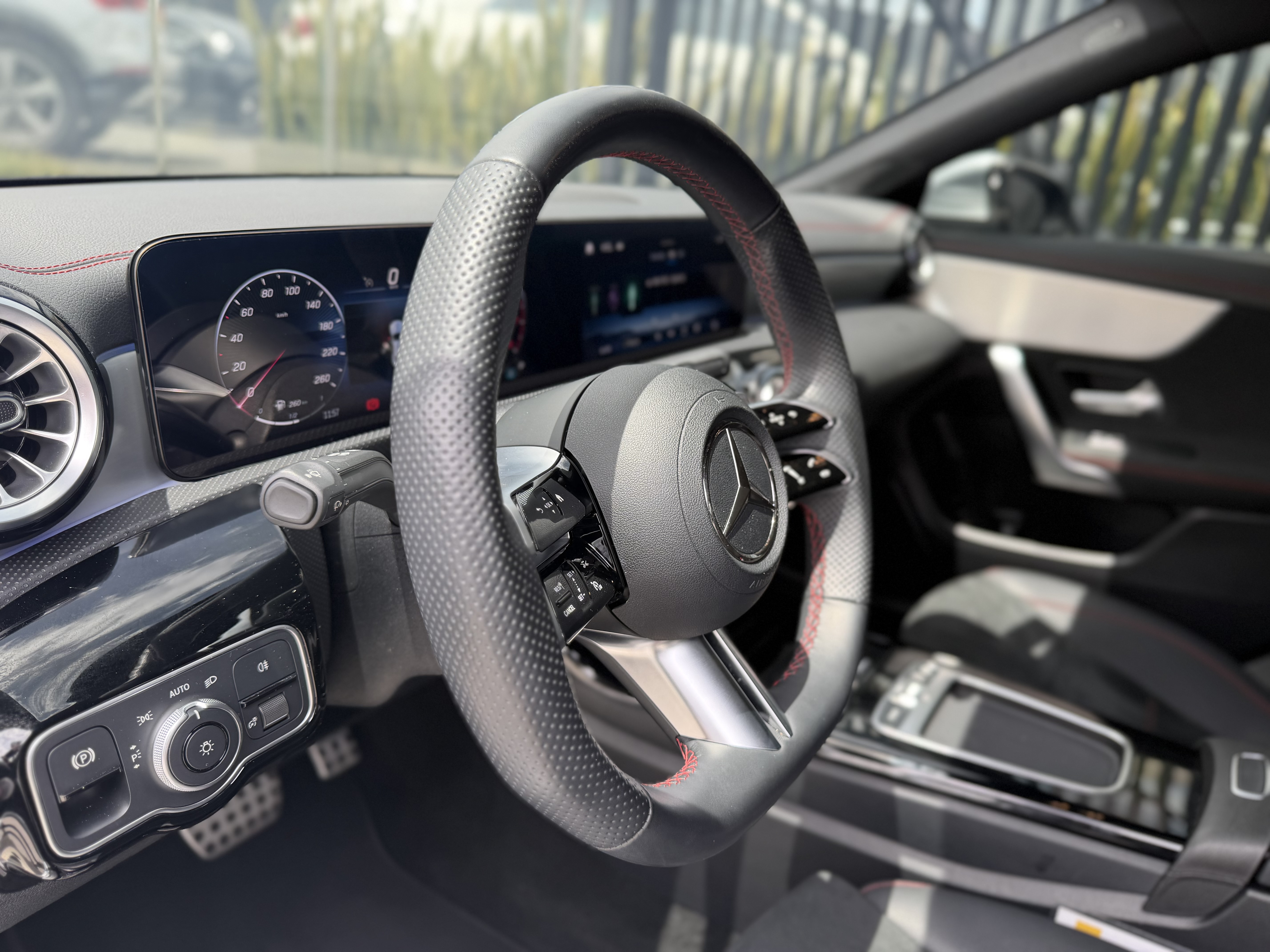 MERCEDES-BENZ CLA250 4MATIC MHEV 2026