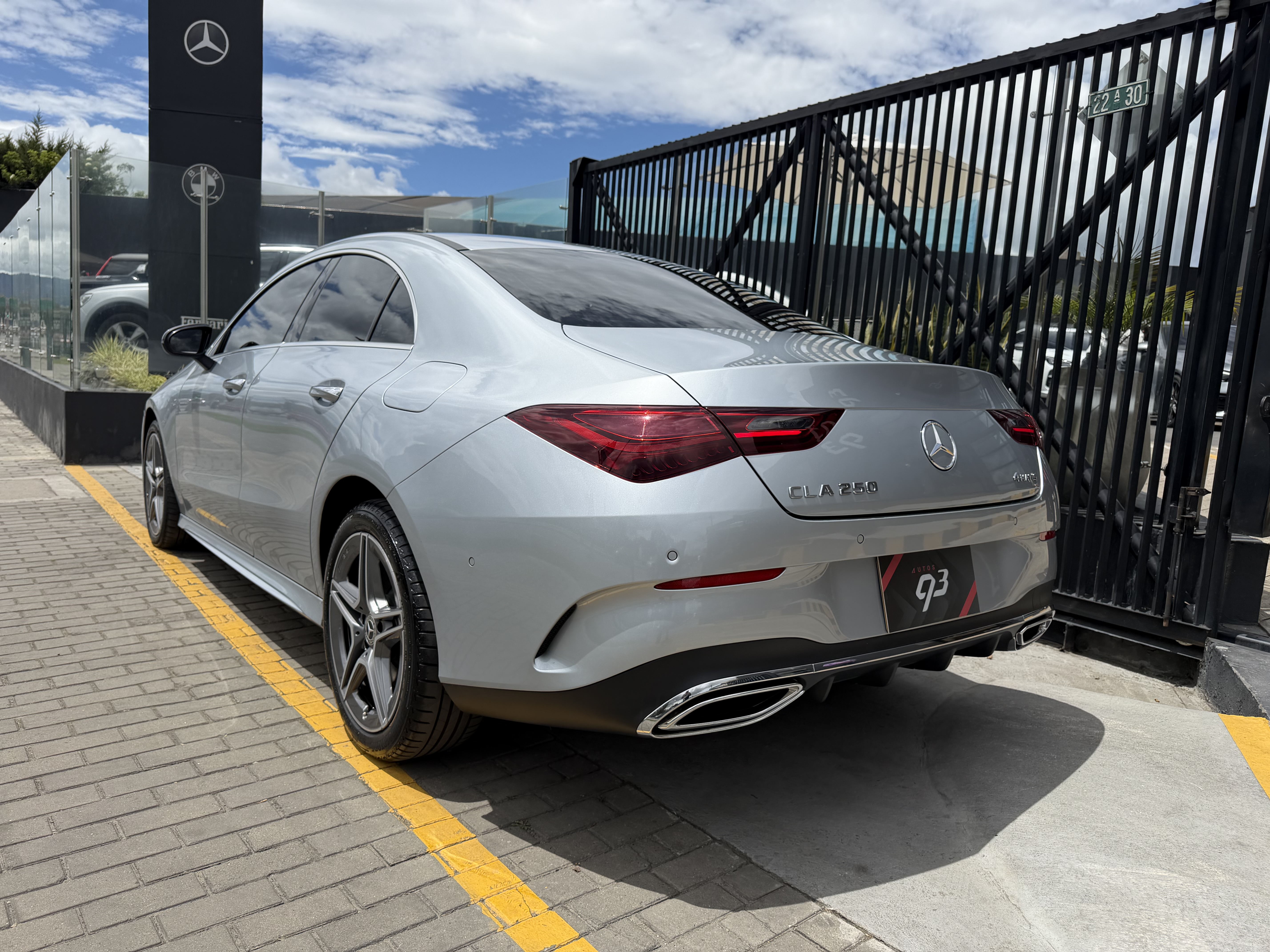 MERCEDES-BENZ CLA250 4MATIC MHEV 2026