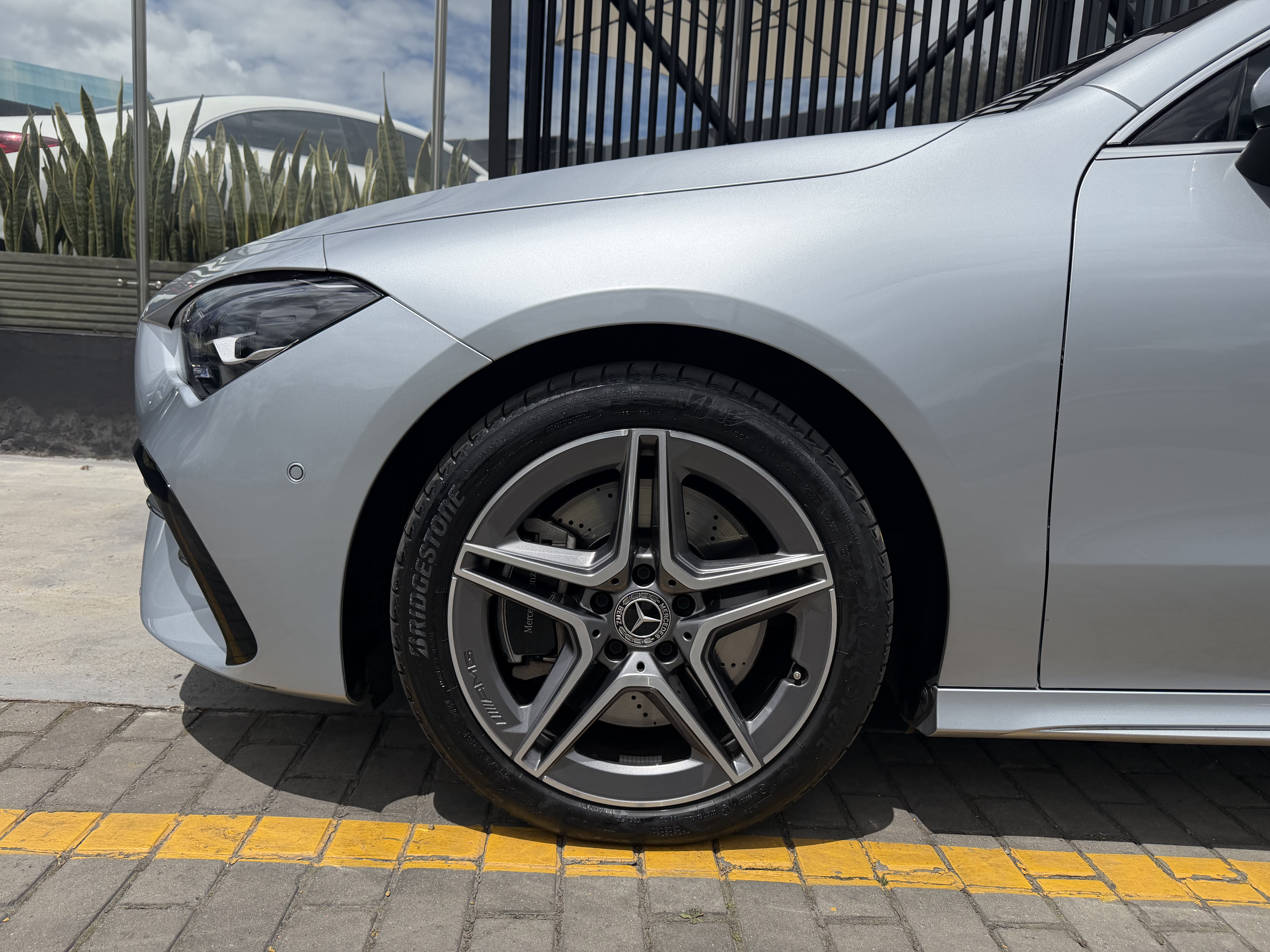 MERCEDES-BENZ CLA250 4MATIC MHEV 2026
