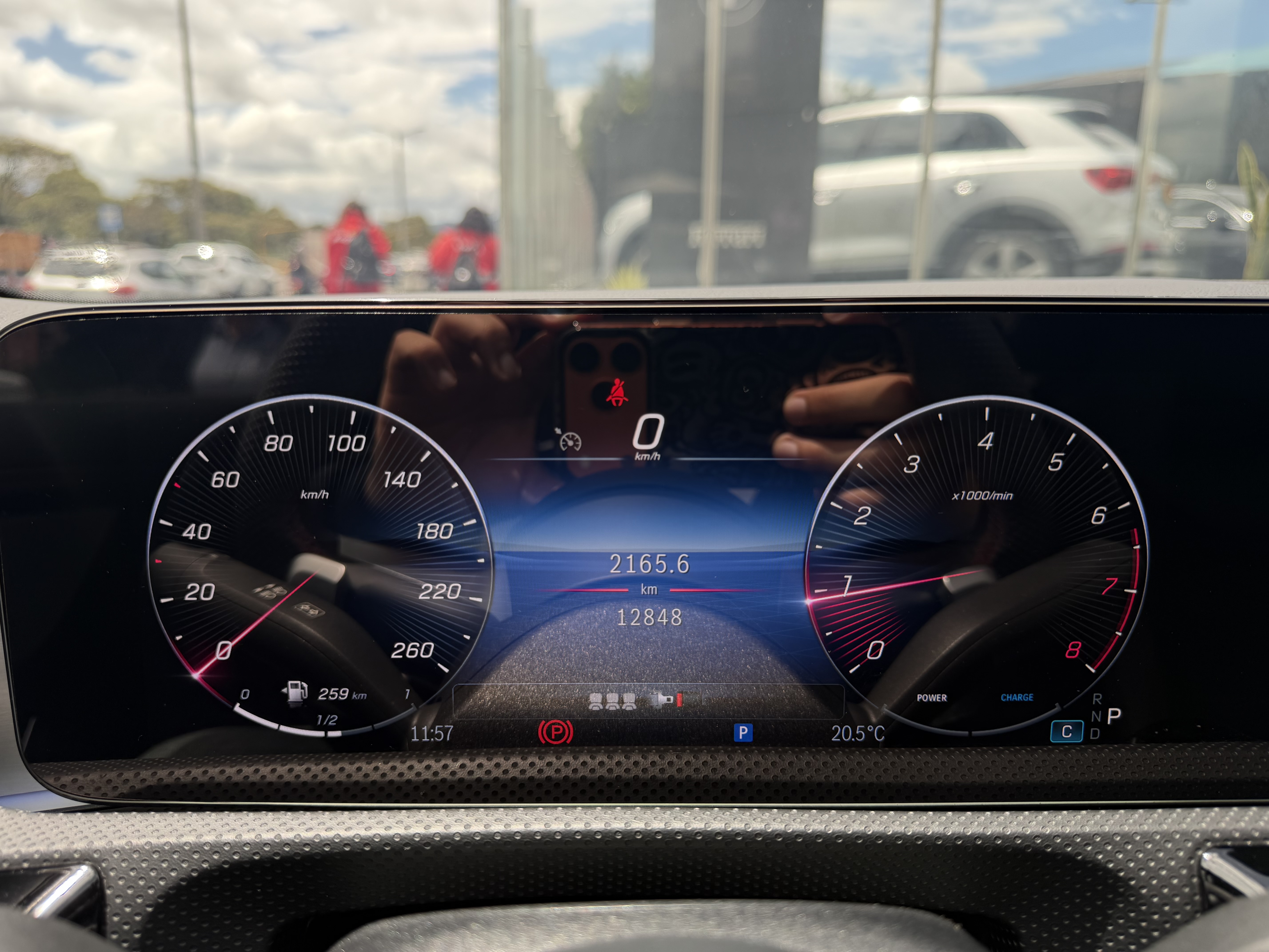 MERCEDES-BENZ CLA250 4MATIC MHEV 2026