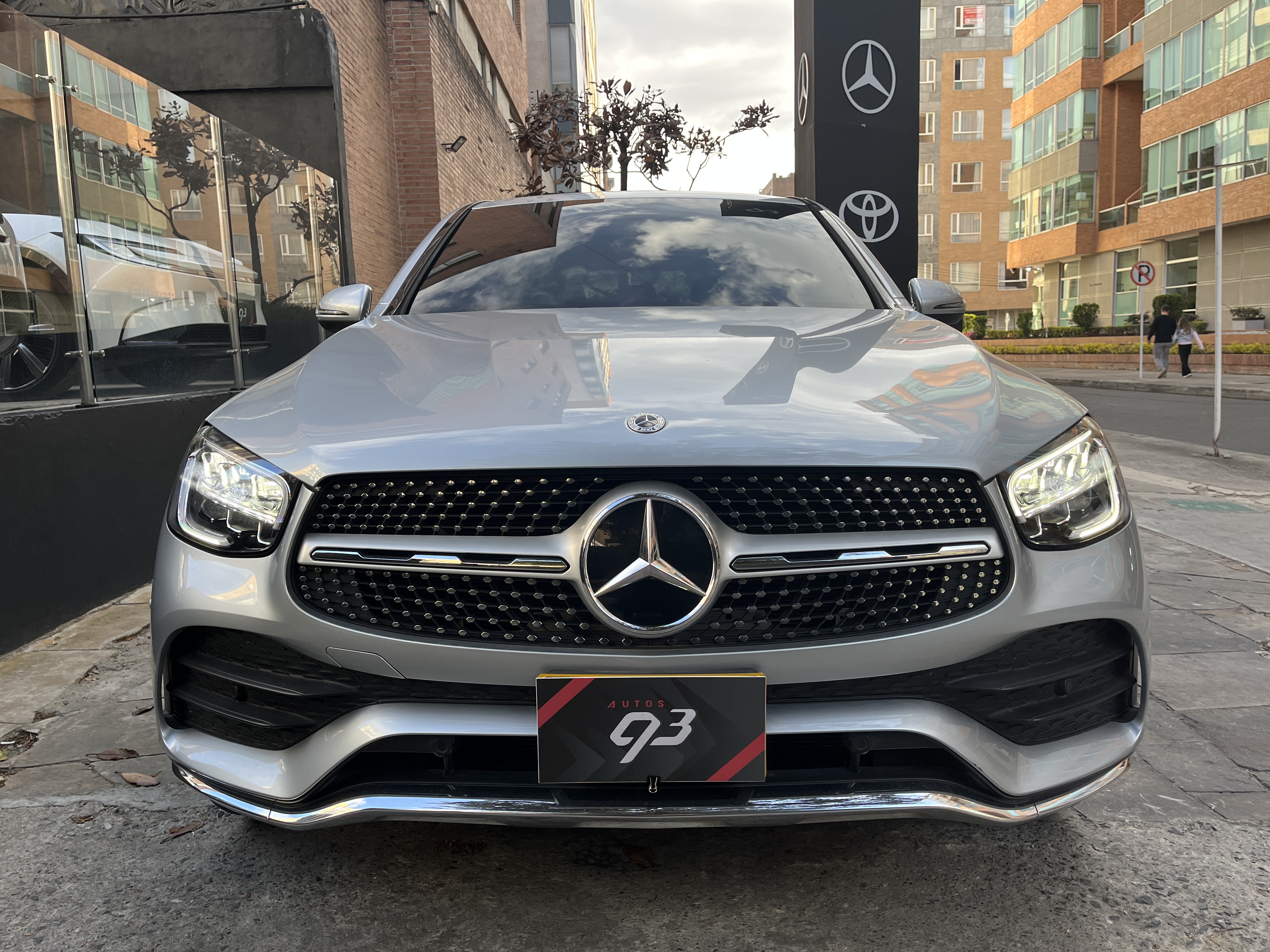 MERCEDES-BENZ GLC300 E 4MATIC 2023