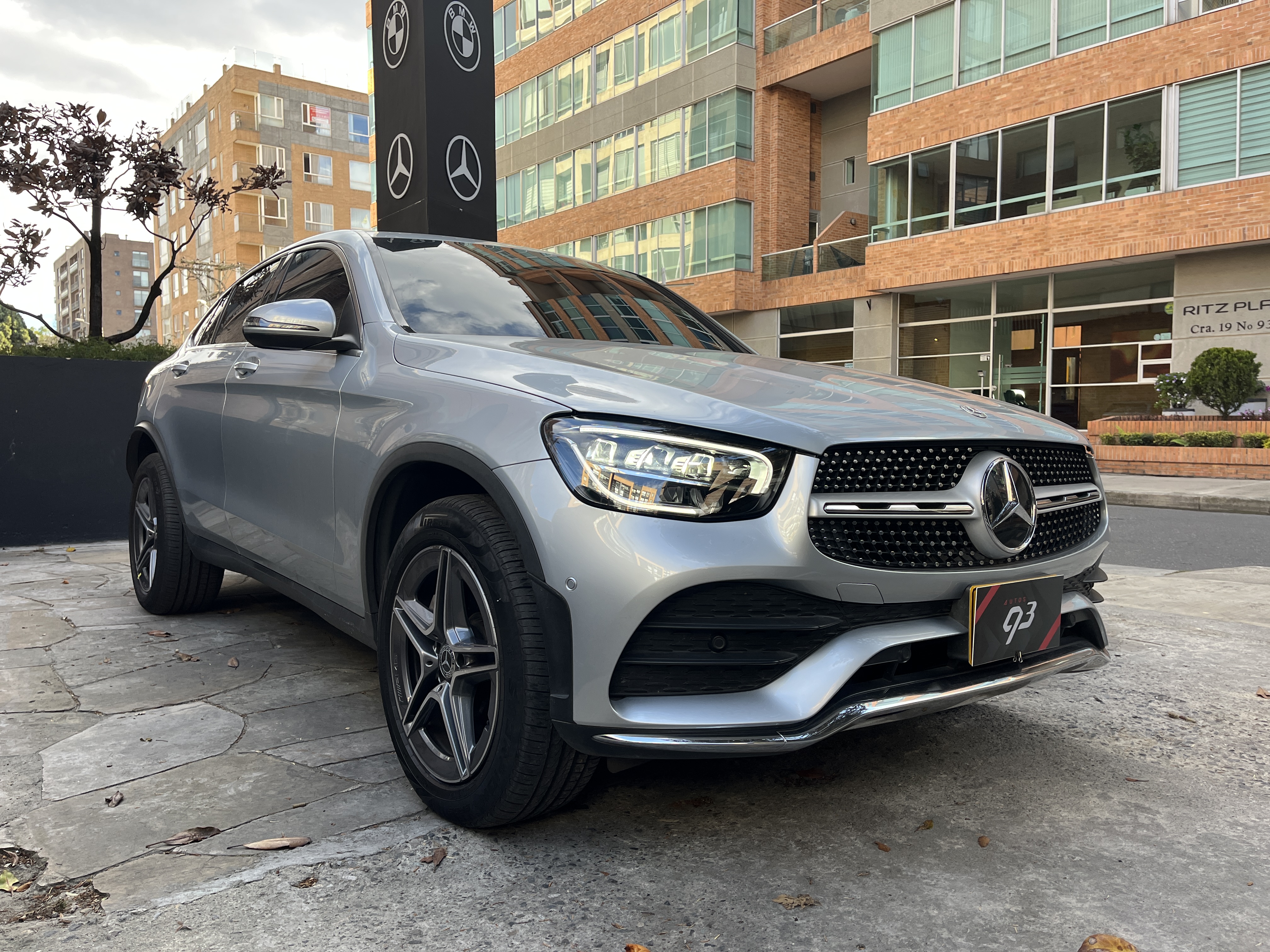 MERCEDES-BENZ GLC300 E 4MATIC 2023