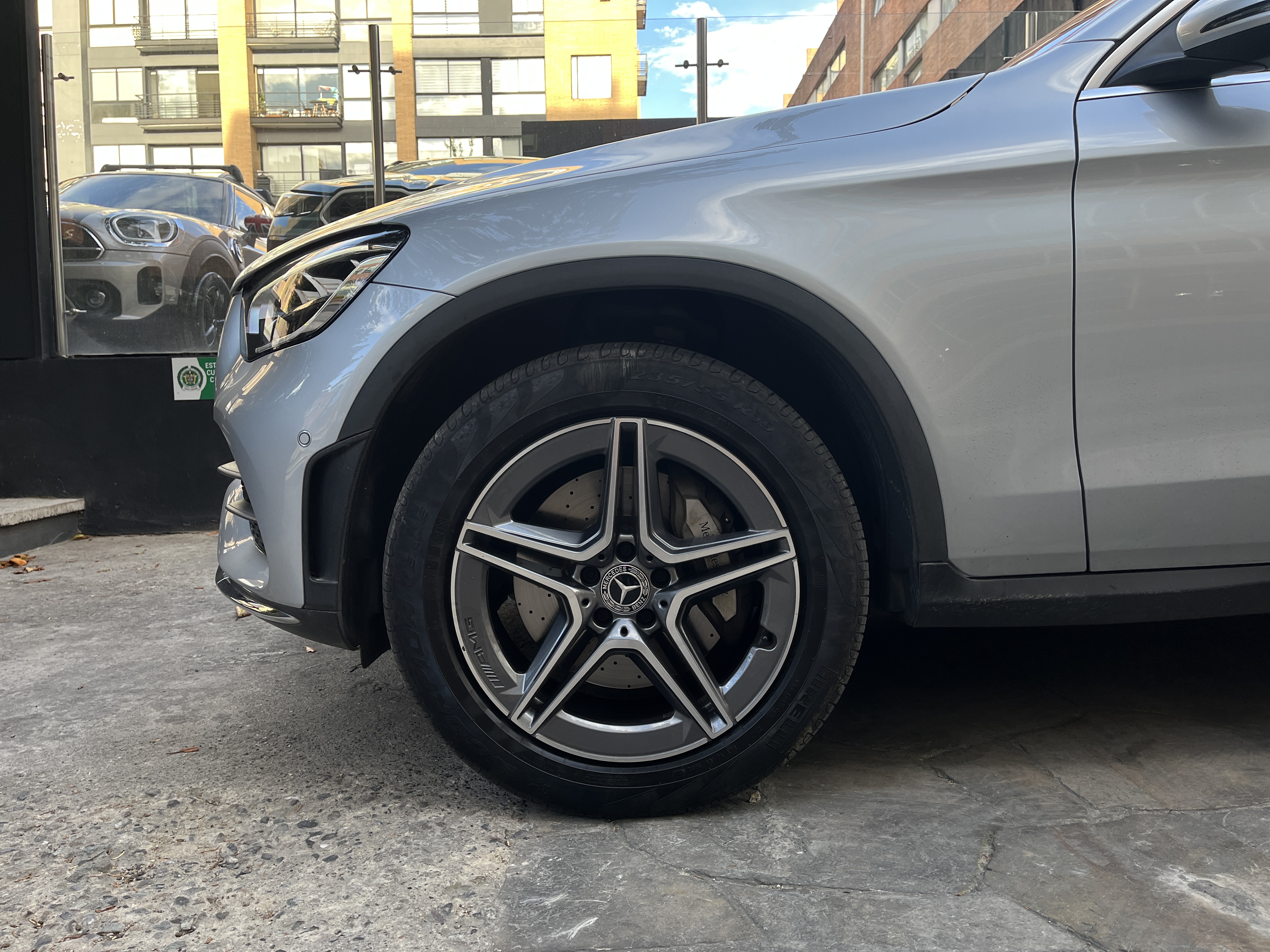 MERCEDES-BENZ GLC300 E 4MATIC 2023