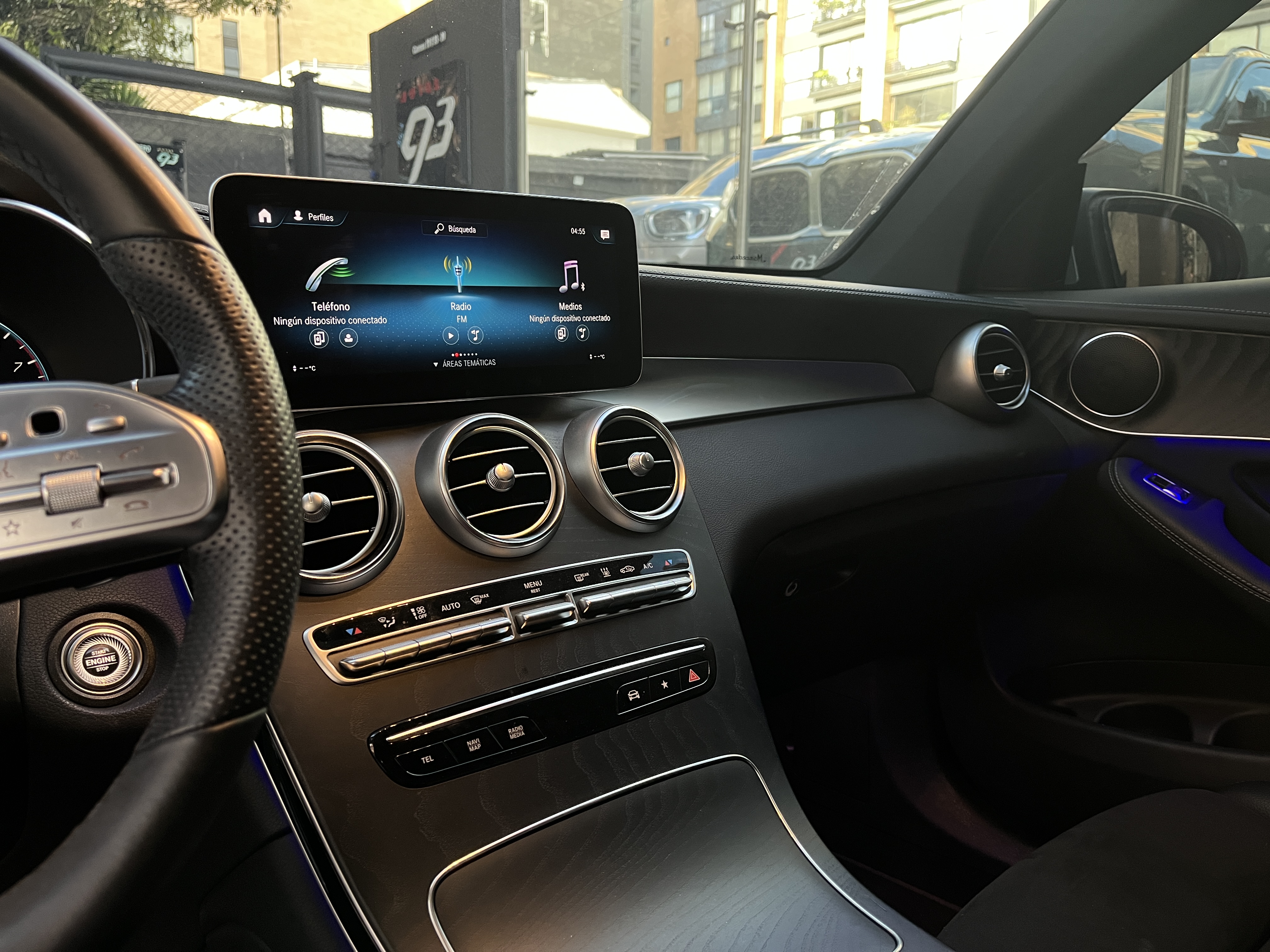 MERCEDES-BENZ GLC300 E 4MATIC 2023