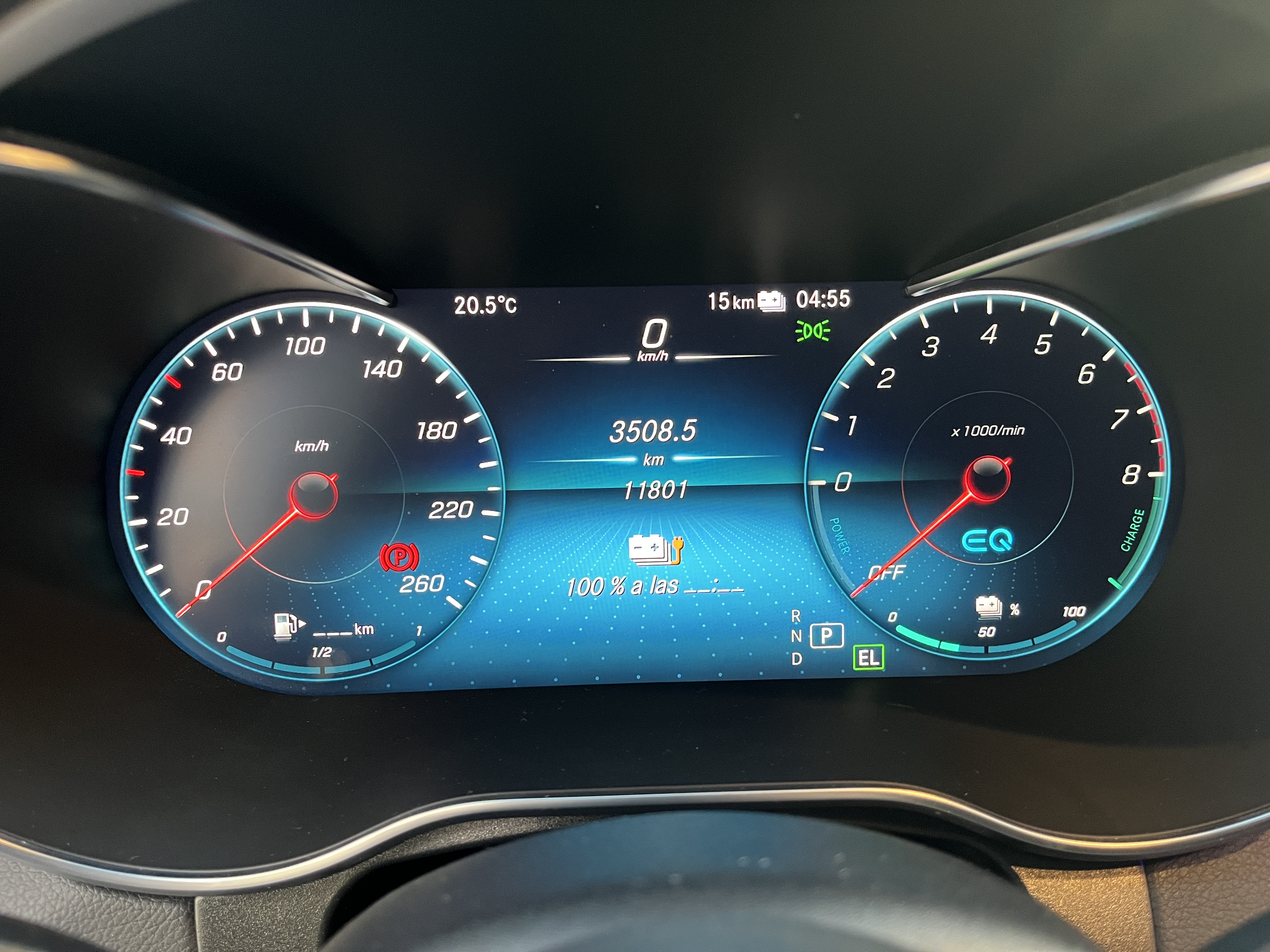 MERCEDES-BENZ GLC300 E 4MATIC 2023