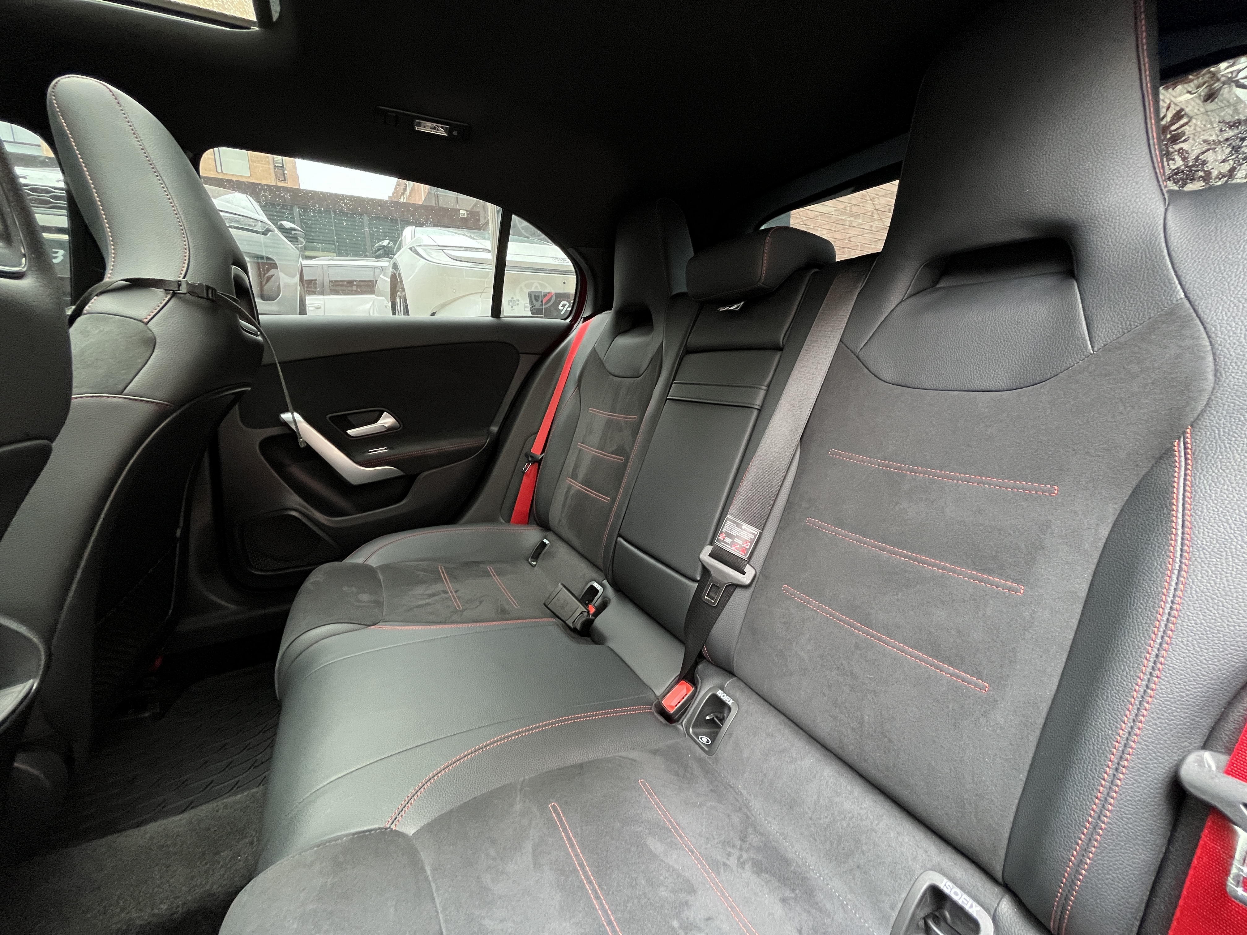 MERCEDES-BENZ A35 2023