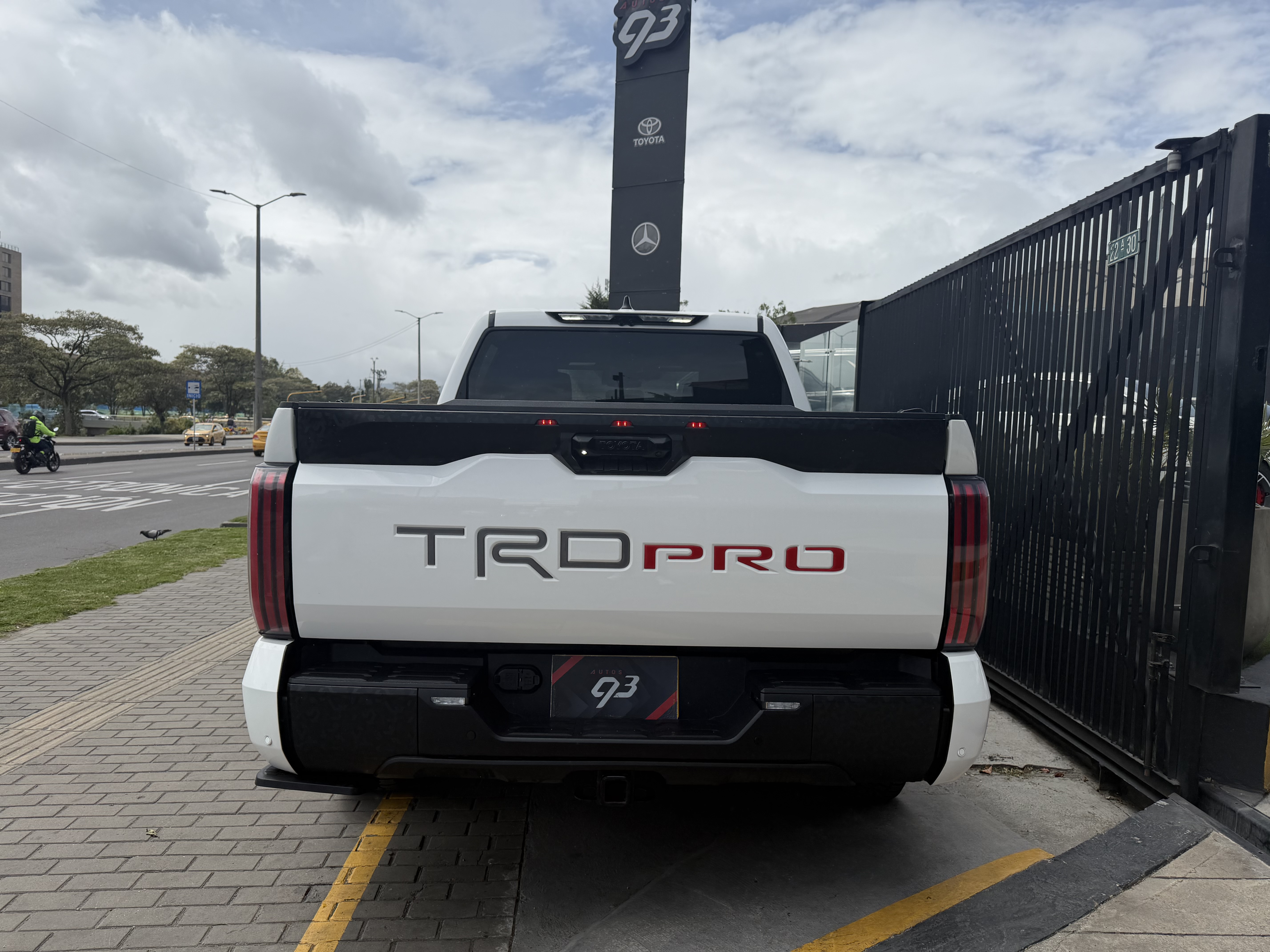 TOYOTA TUNDRA TRD PRO 2024