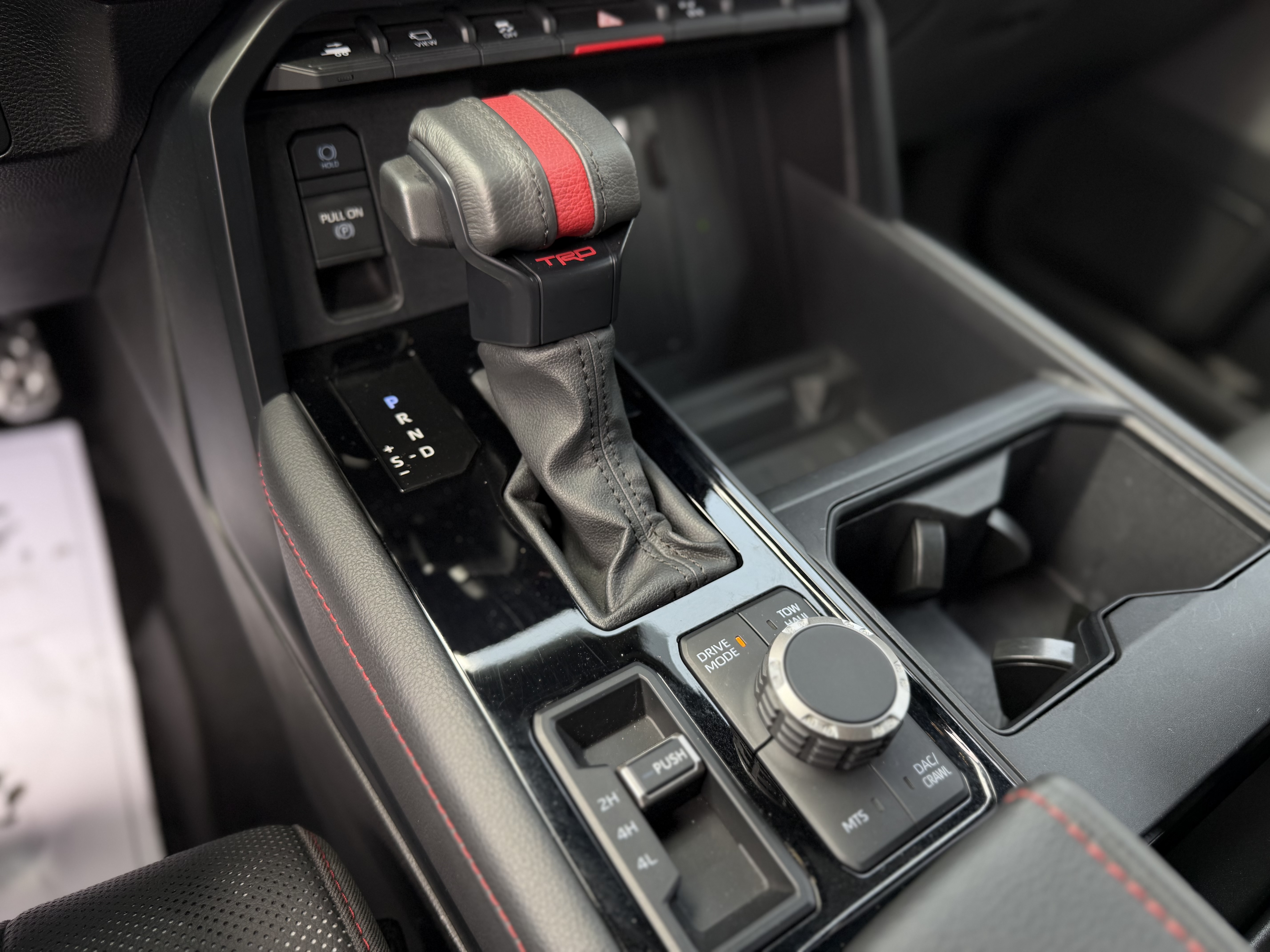 TOYOTA TUNDRA TRD PRO 2024