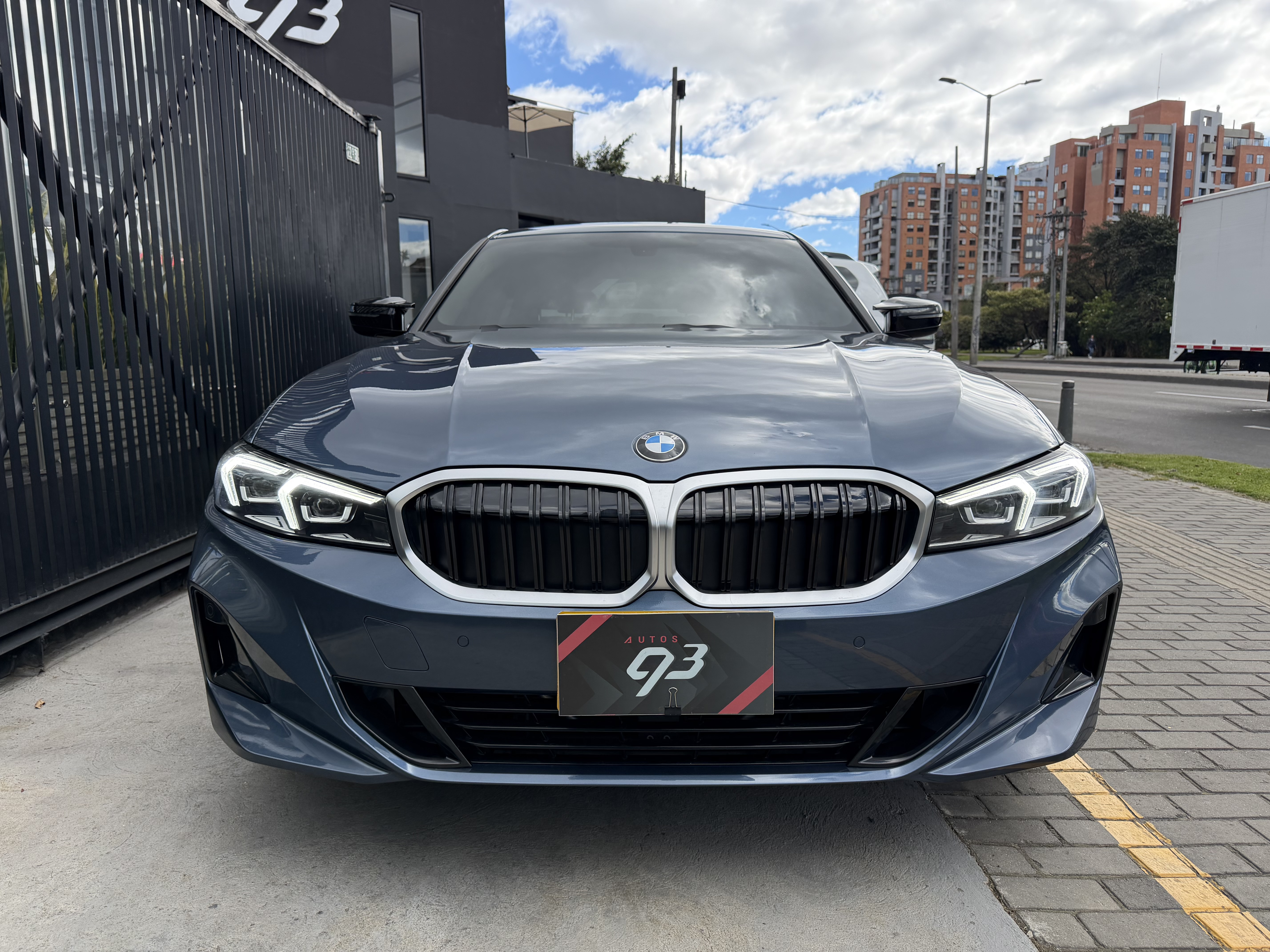 BMW 320I 2025