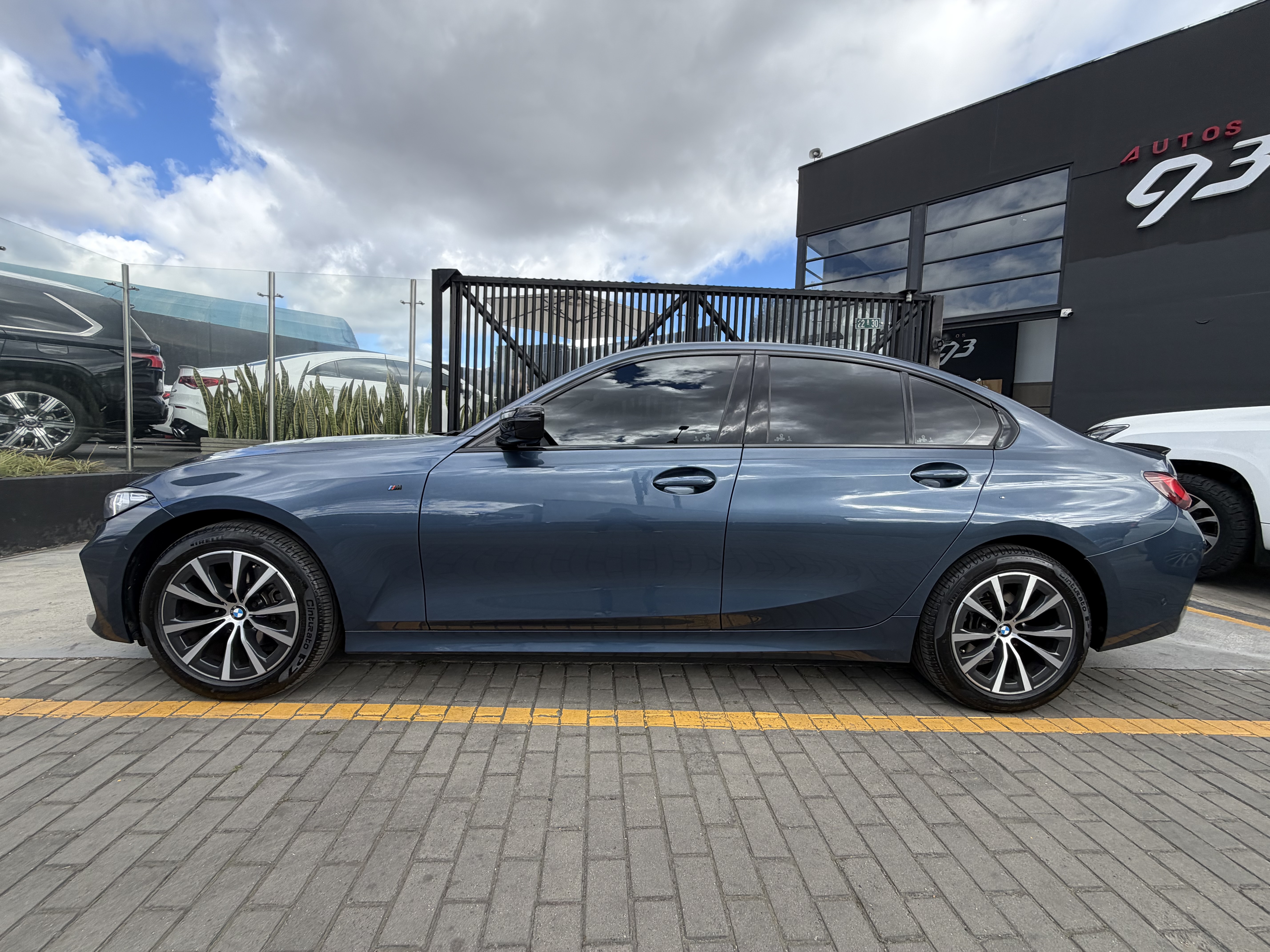 BMW 320I 2025