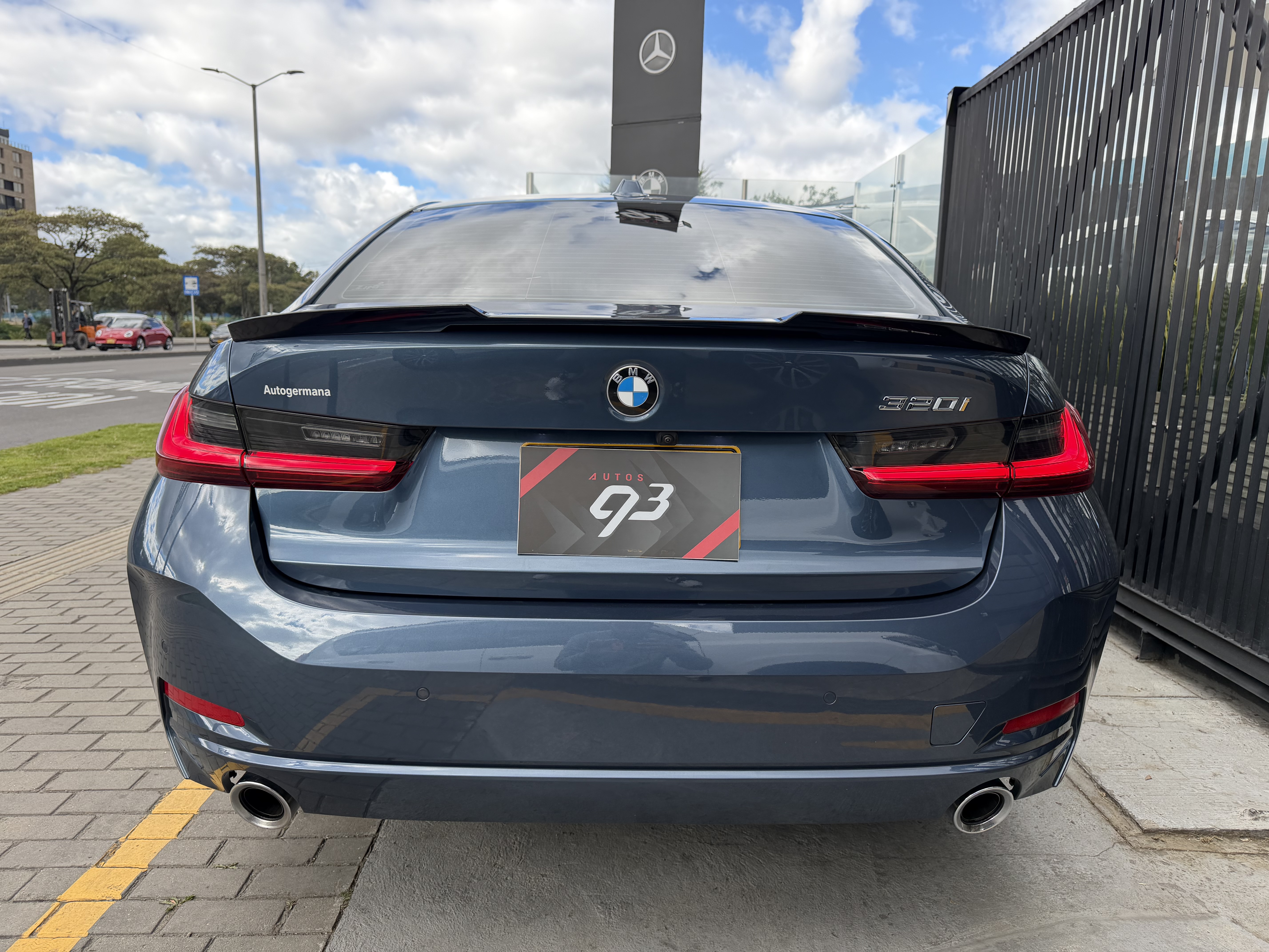 BMW 320I 2025