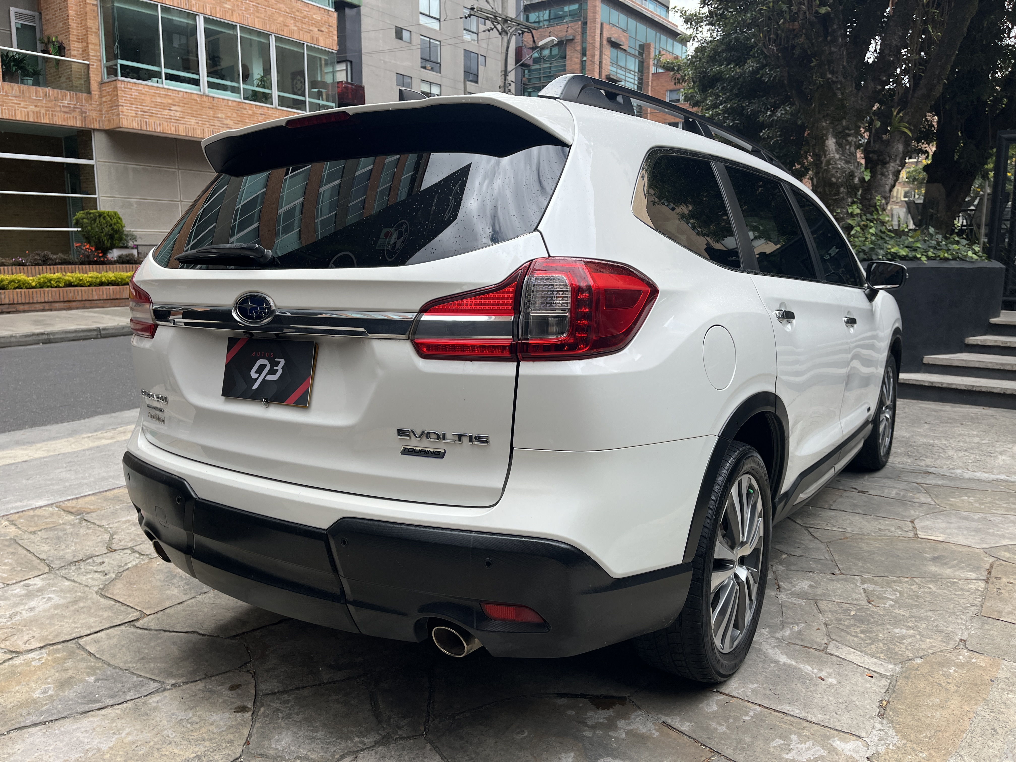 SUBARU EVOLTIS TOURING 2022