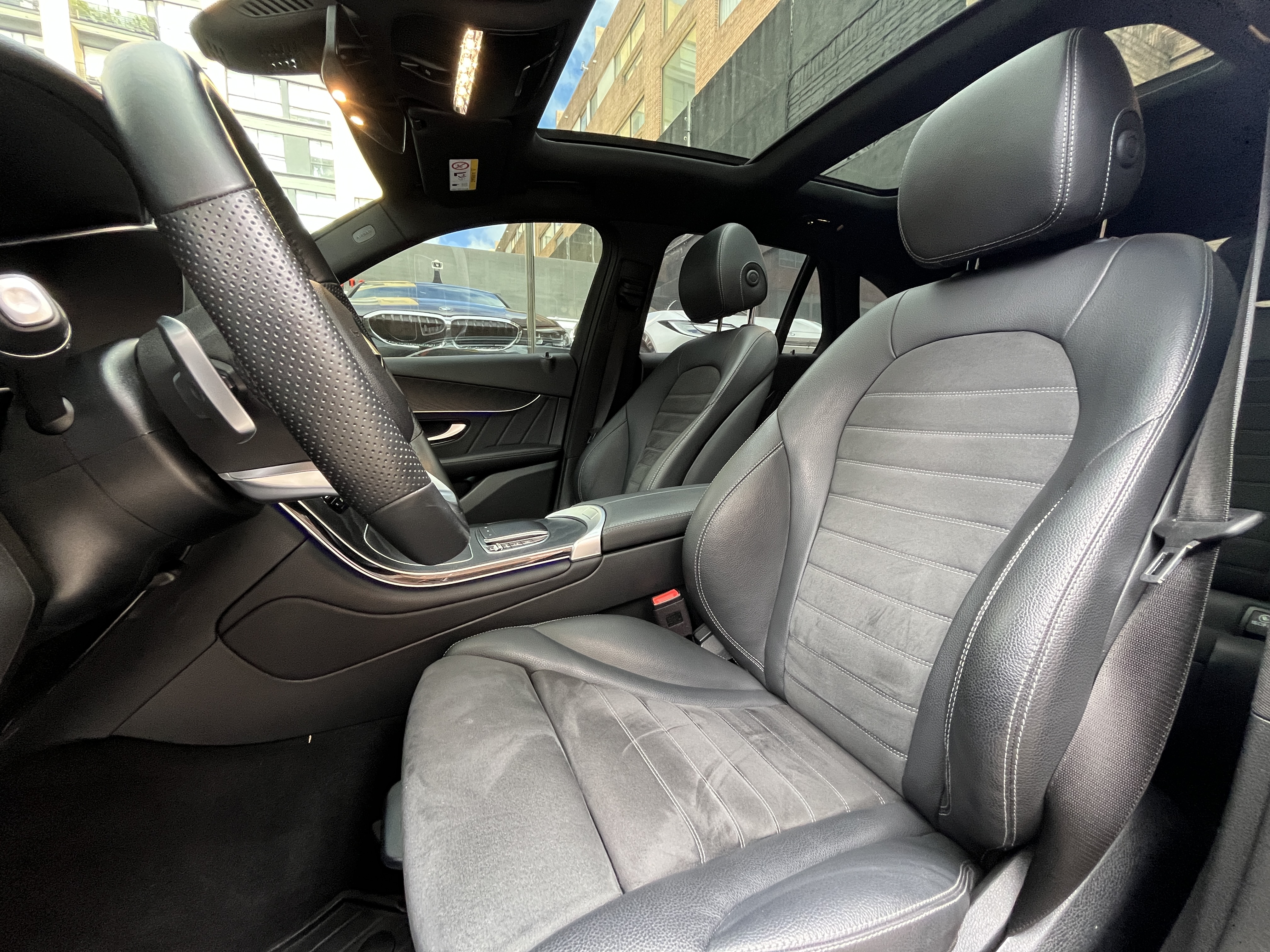 MERCEDES-BENZ GLC300 E 4MATIC 2022