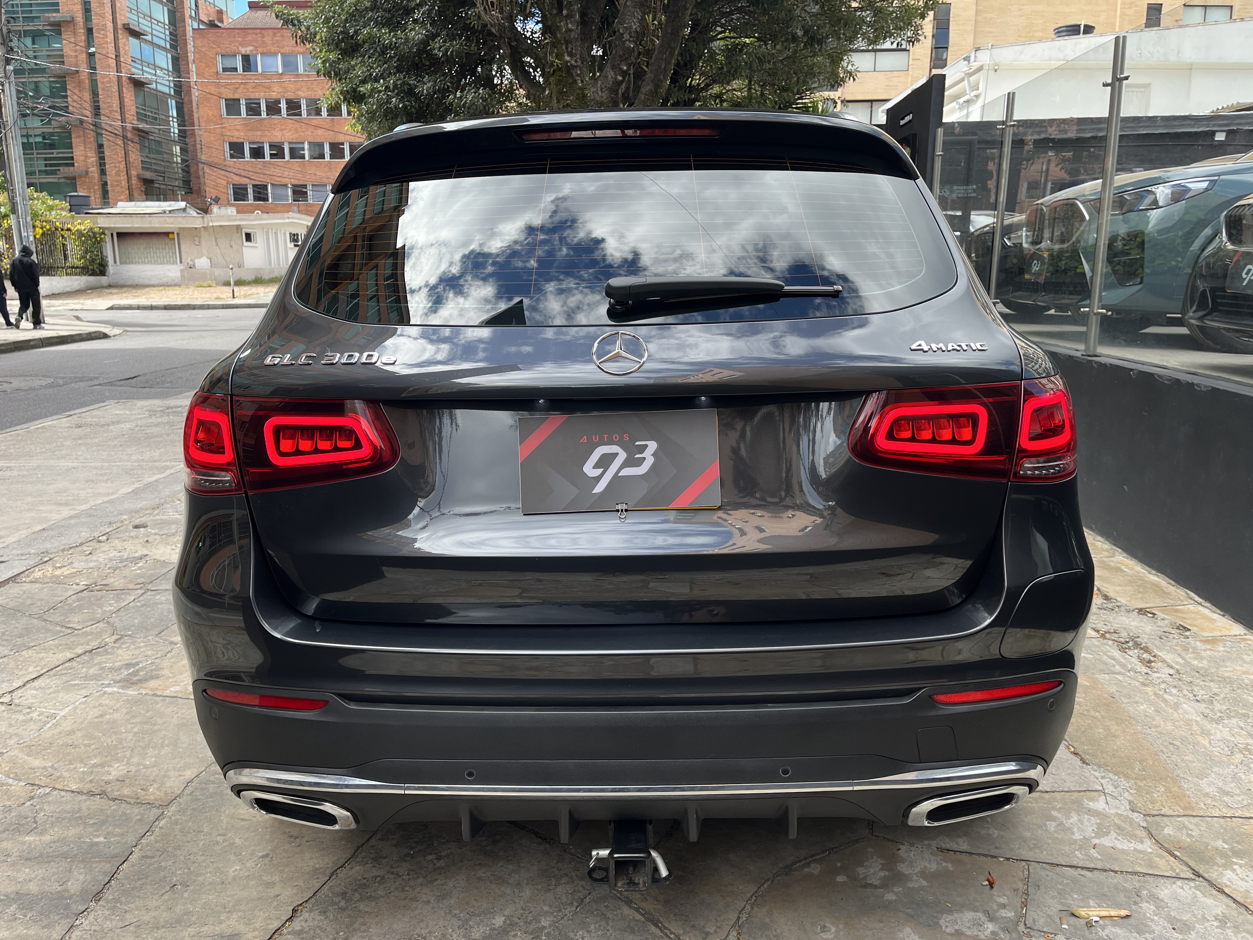 MERCEDES-BENZ GLC300 E 4MATIC 2022
