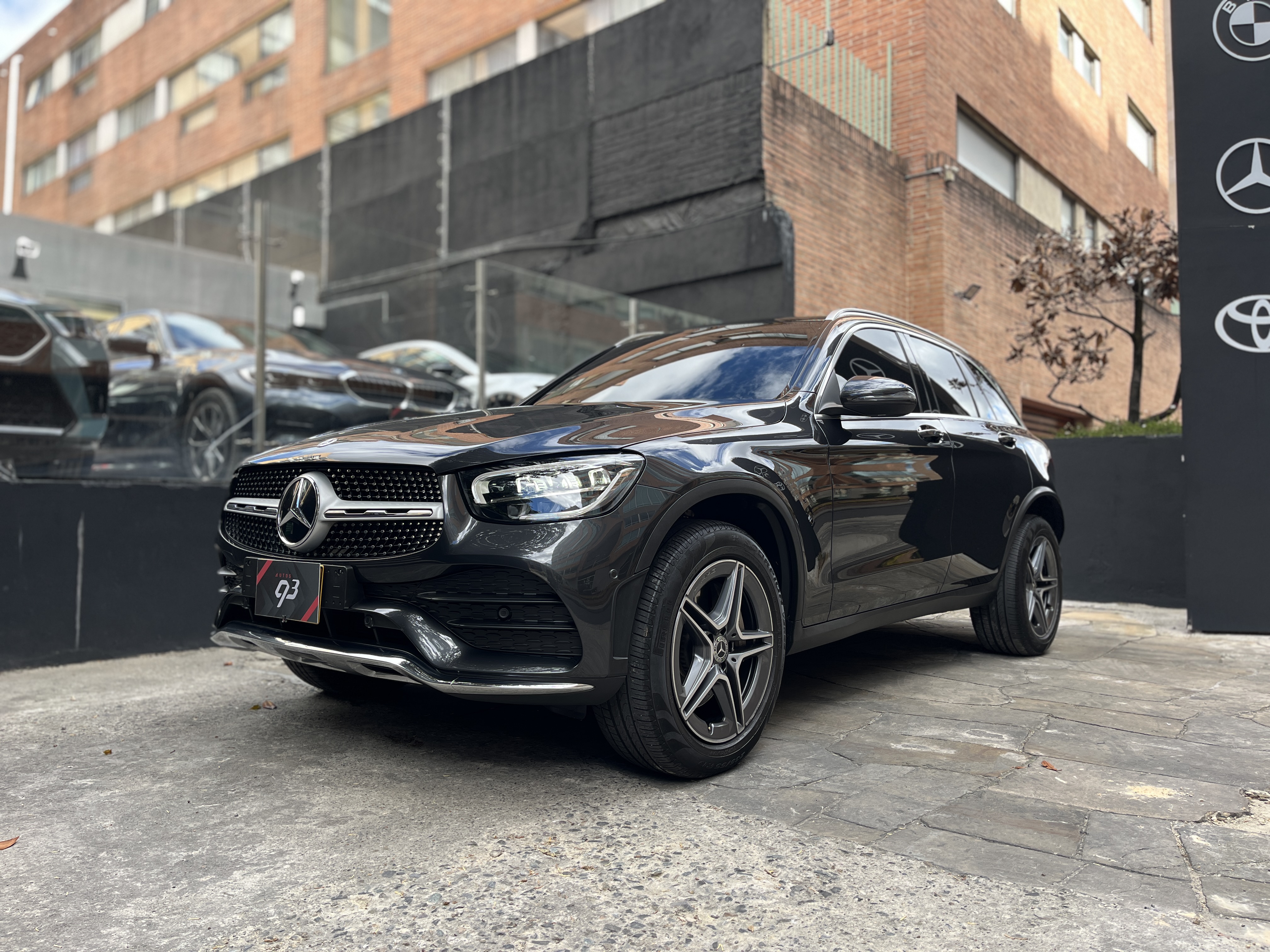 MERCEDES-BENZ GLC300 E 4MATIC 2022