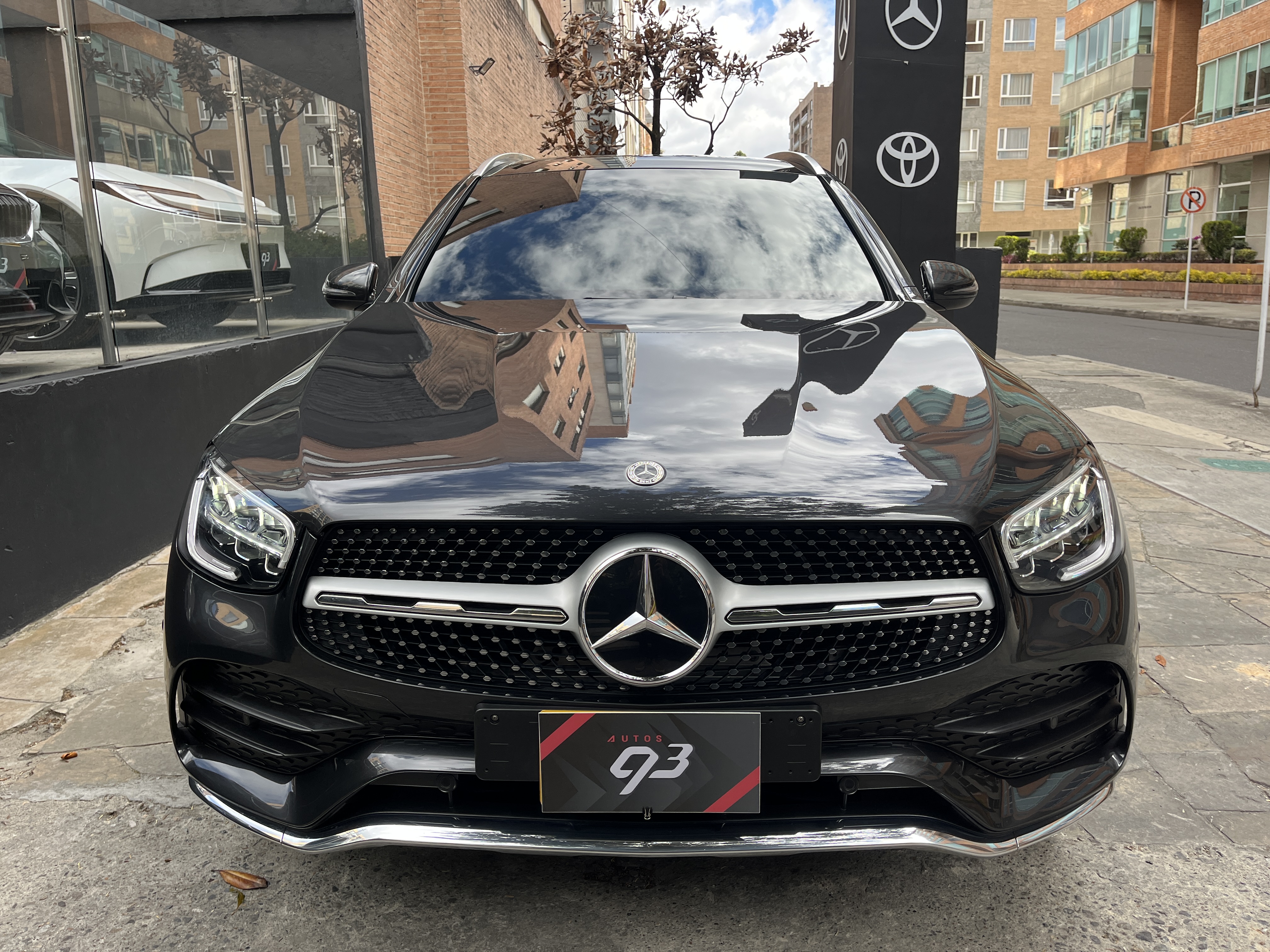 MERCEDES-BENZ GLC300 E 4MATIC 2022