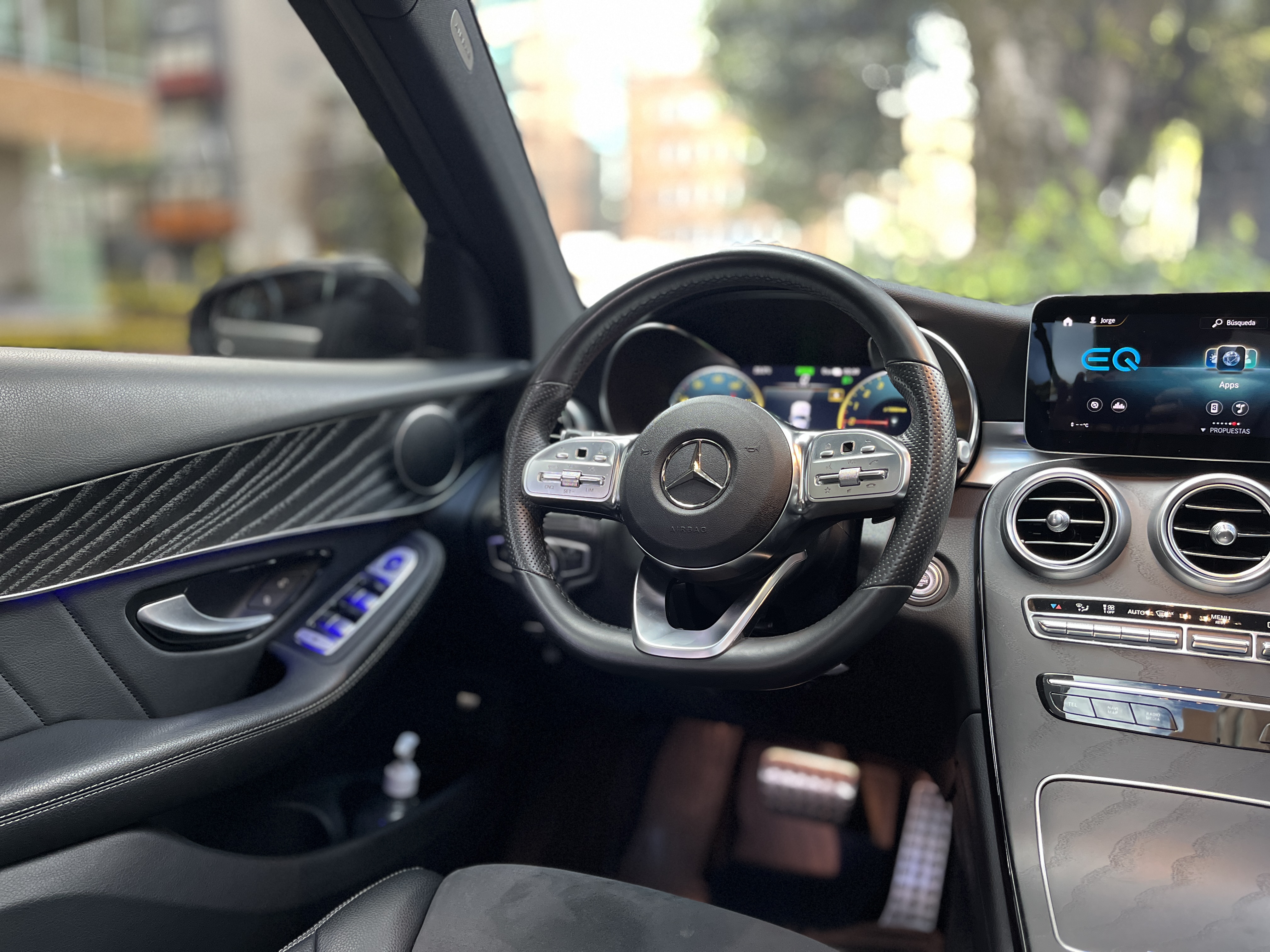 MERCEDES-BENZ GLC300 E 4MATIC 2022