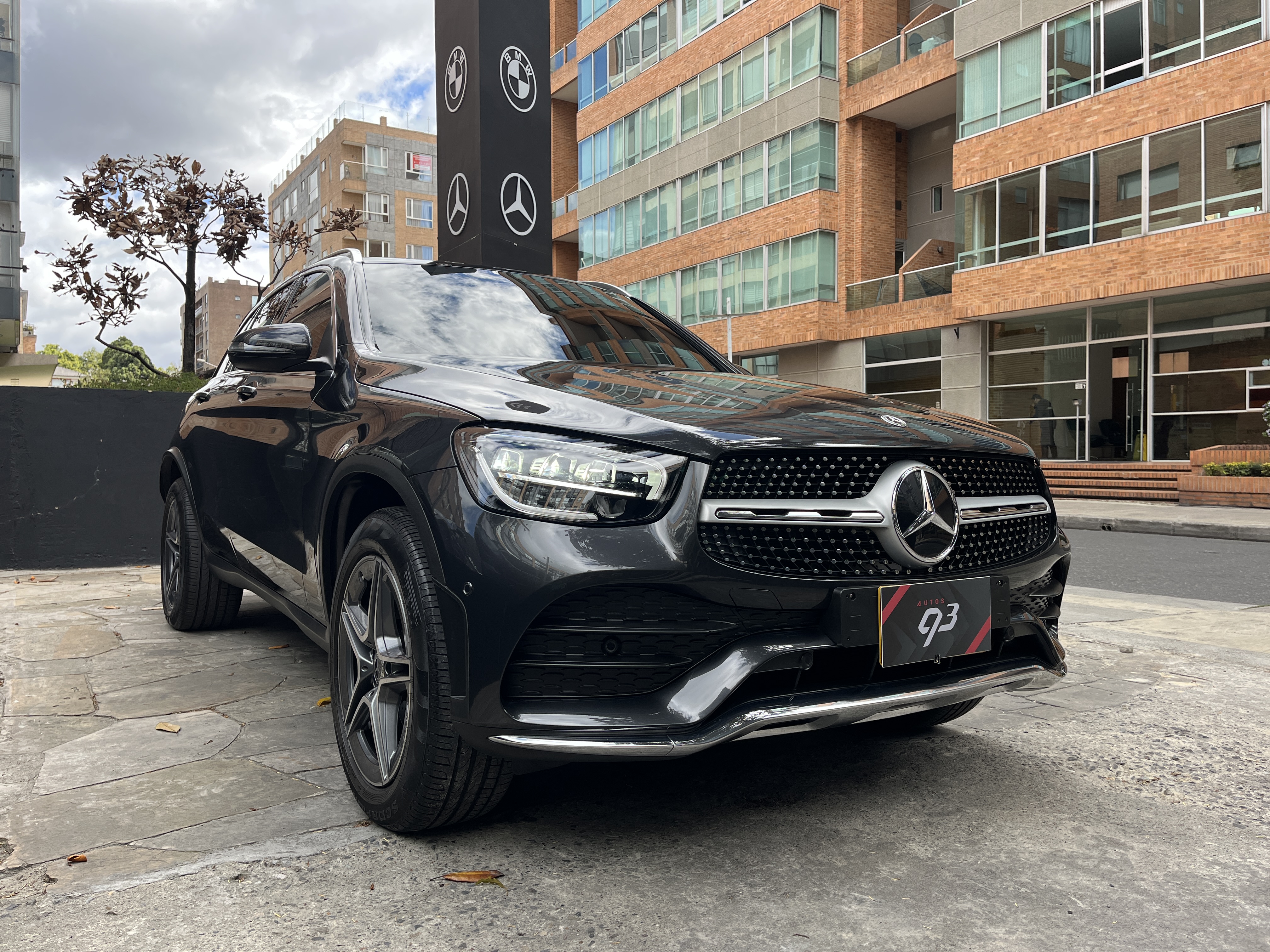 MERCEDES-BENZ GLC300 E 4MATIC 2022