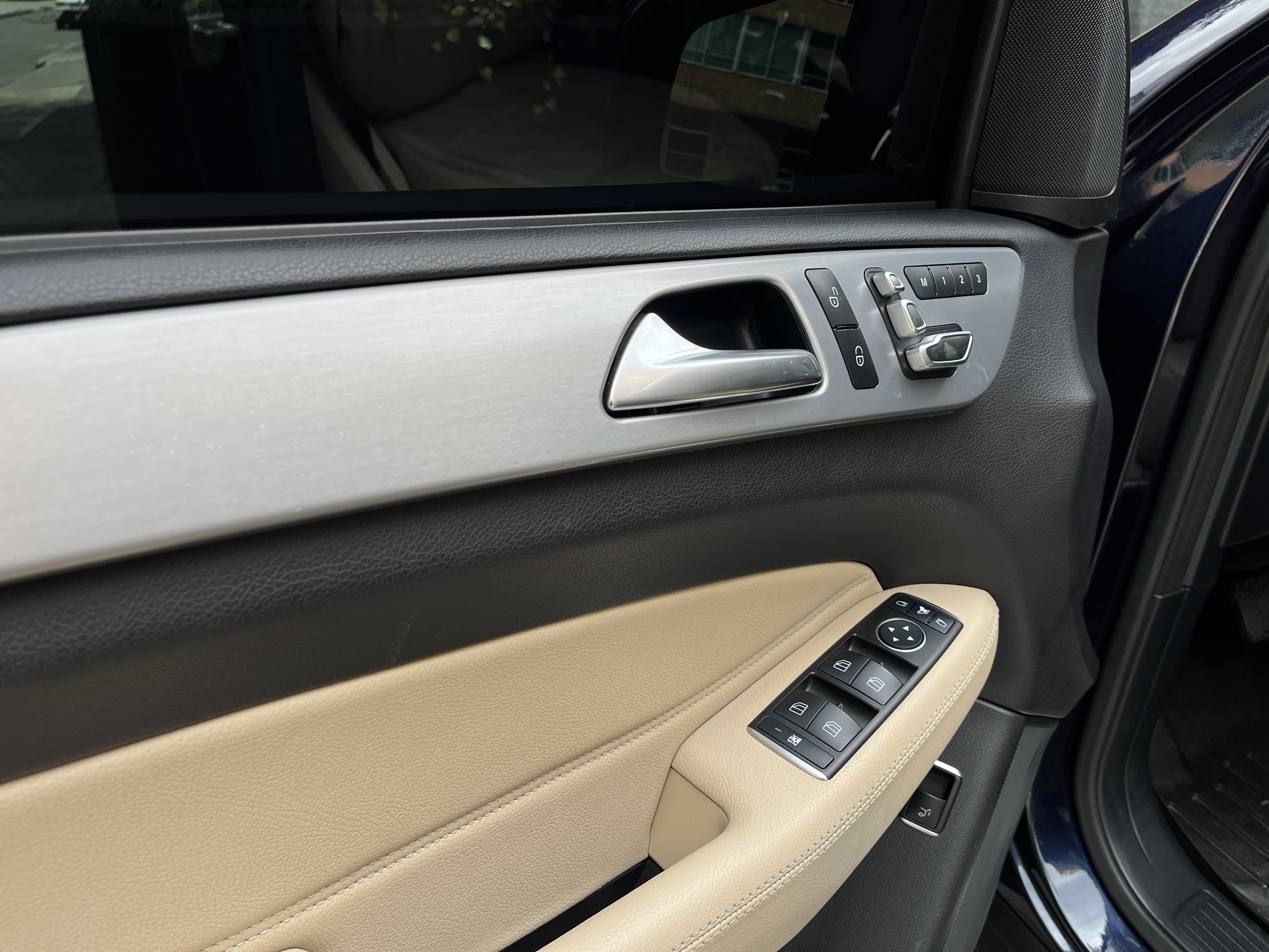 MERCEDES-BENZ GLE500 BLINDADA 2016