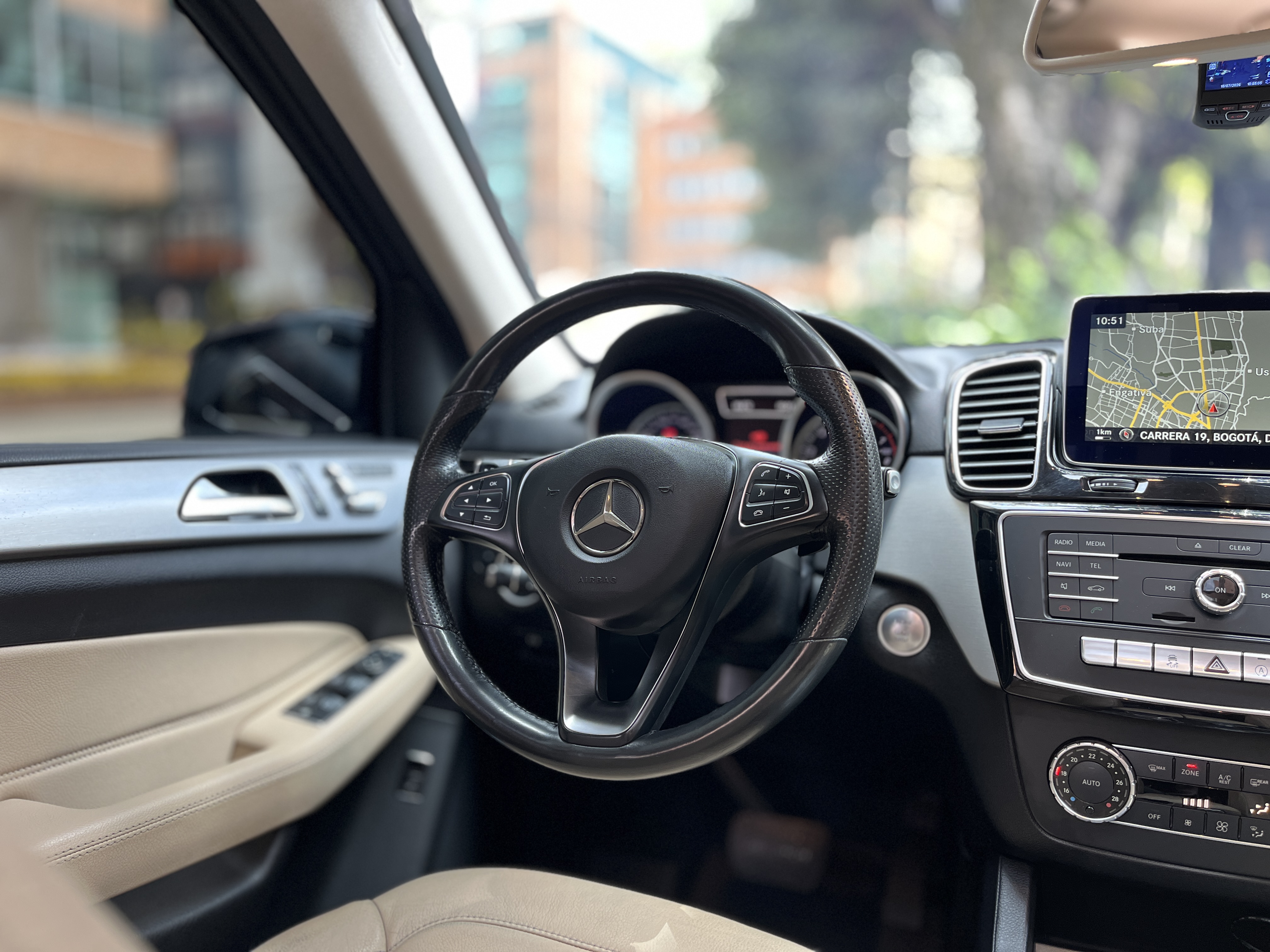 MERCEDES-BENZ GLE500 BLINDADA 2016