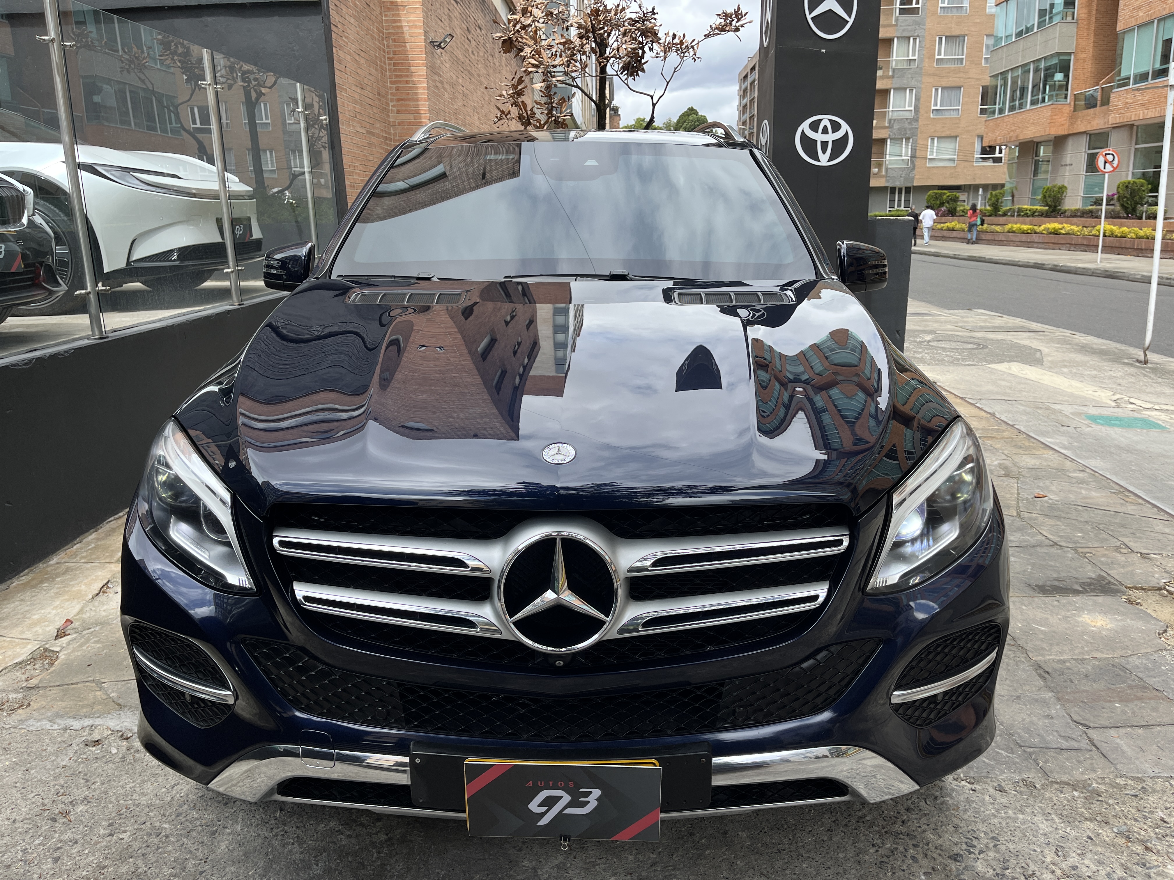 MERCEDES-BENZ GLE500 BLINDADA 2016