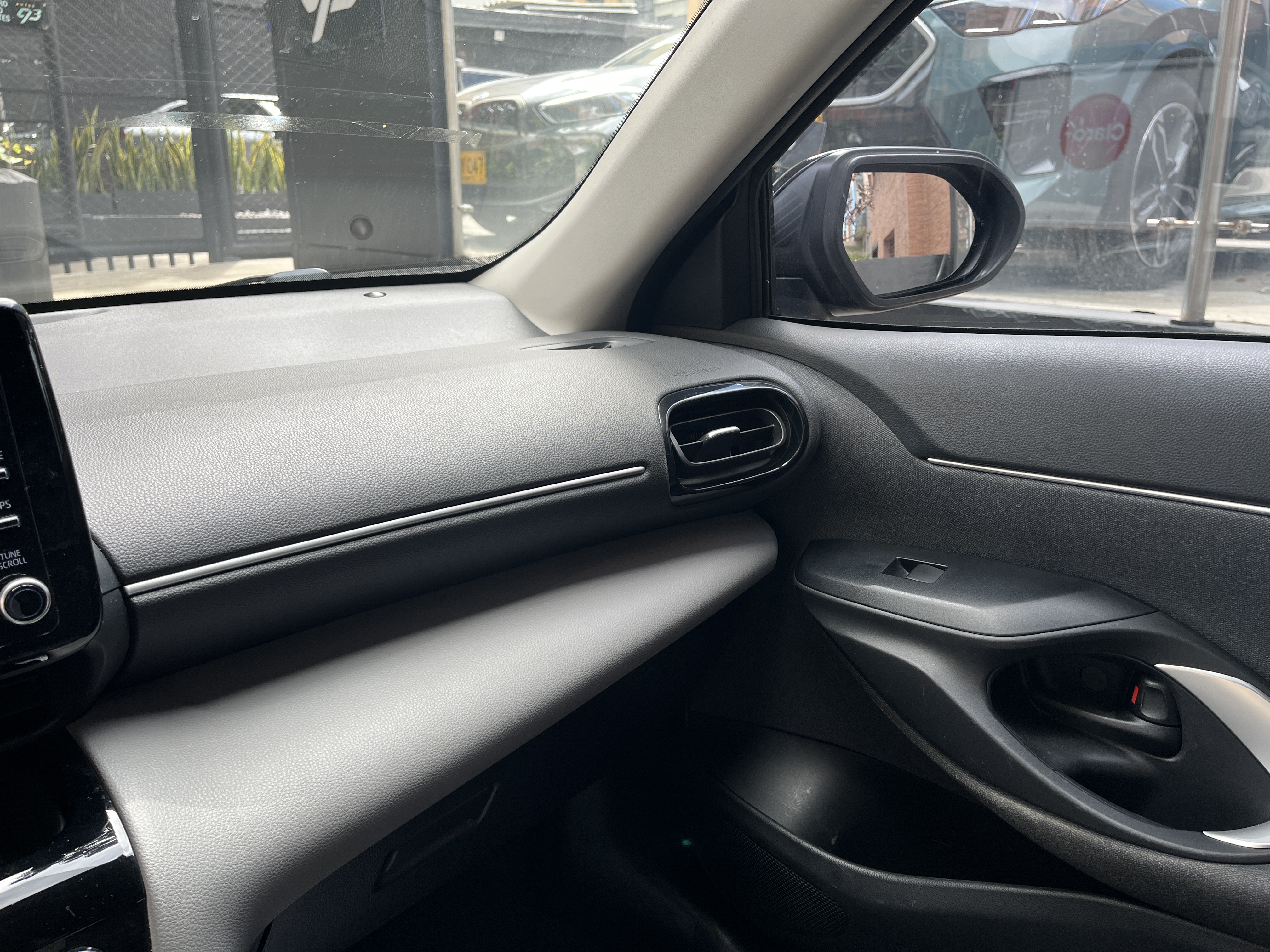 TOYOTA YARIS CROSS 2022