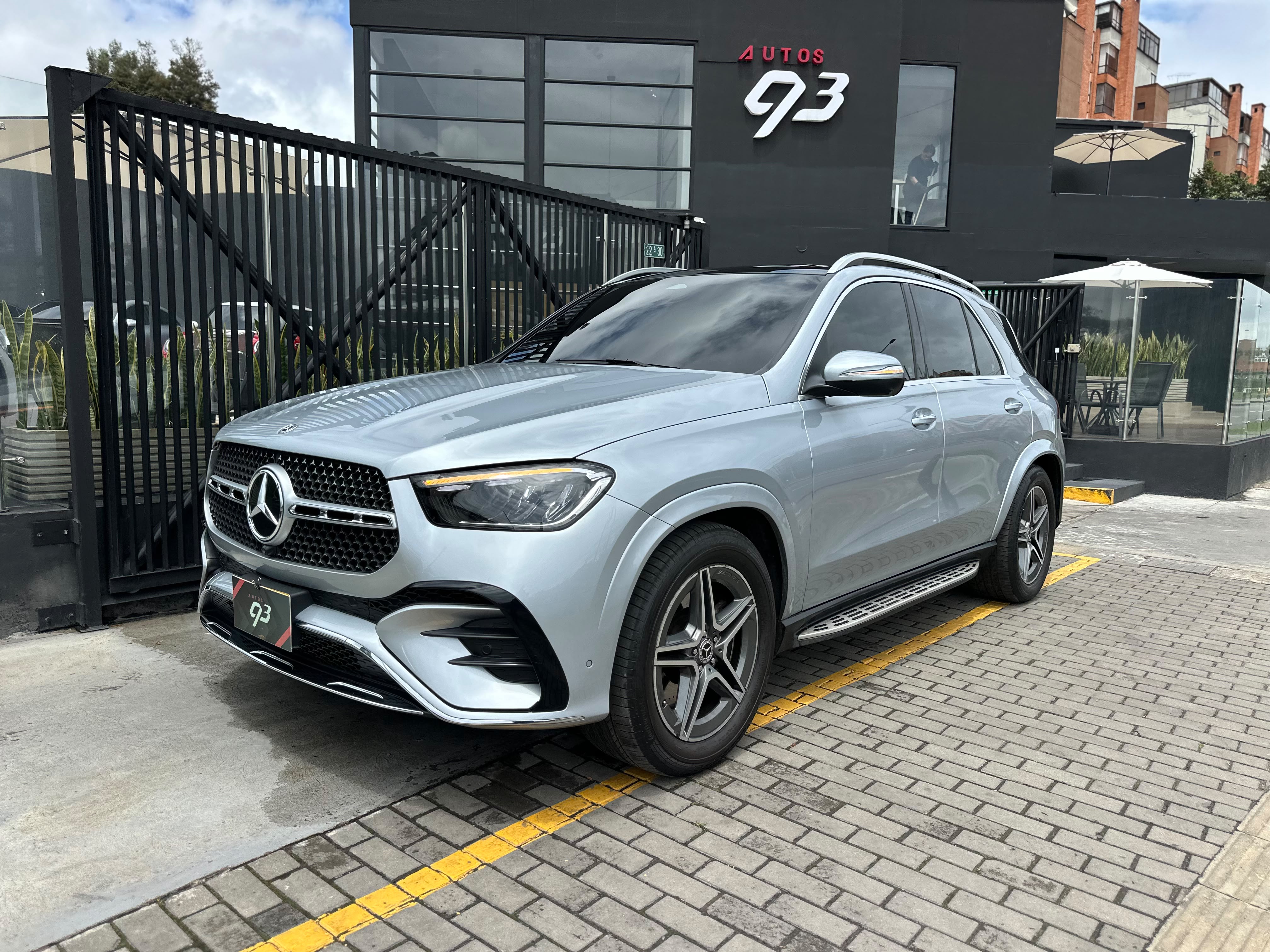 MERCEDES-BENZ GLE450 HÍBRIDO 2025