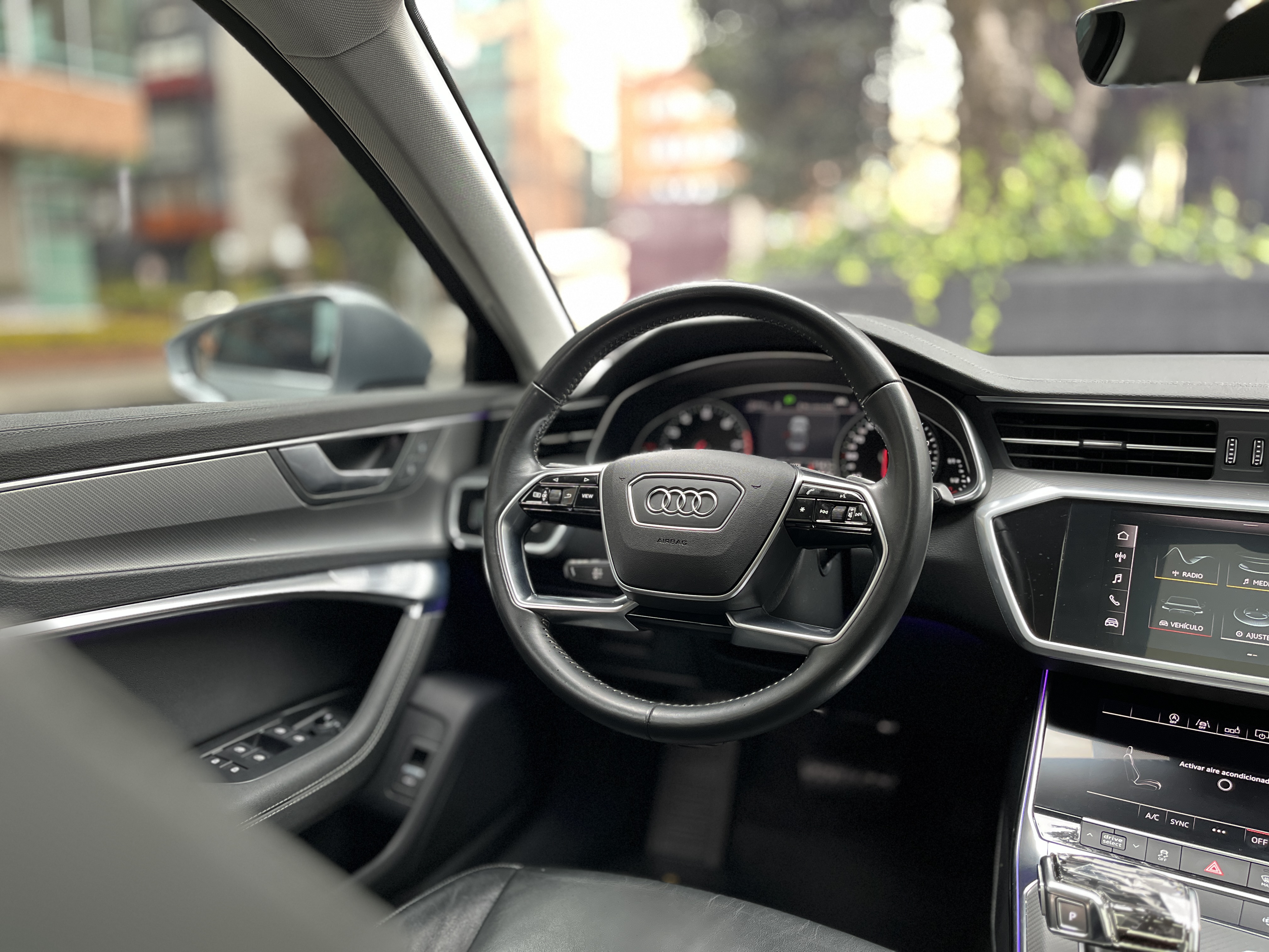 AUDI A6 2019