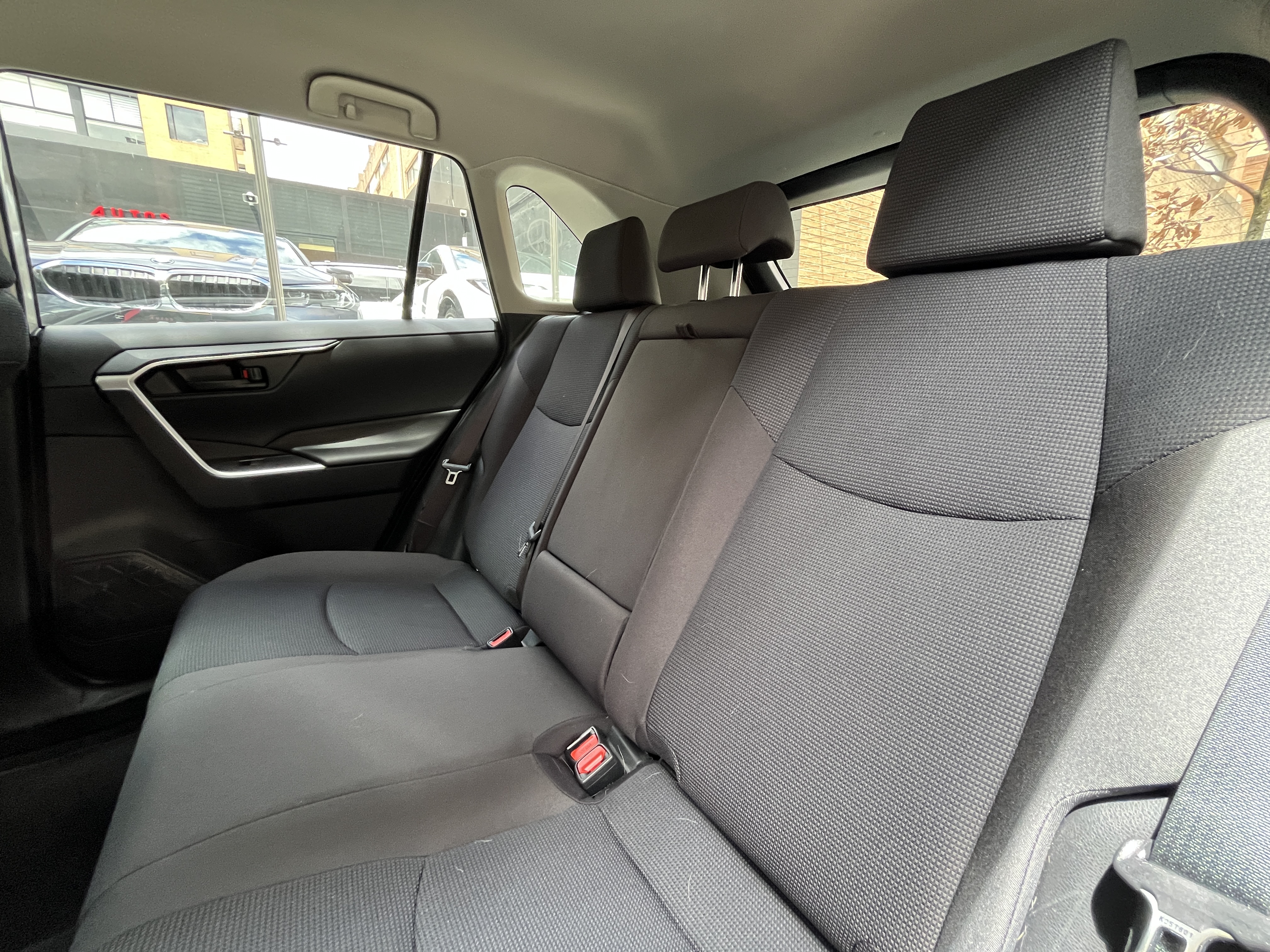 TOYOTA RAV4 2024