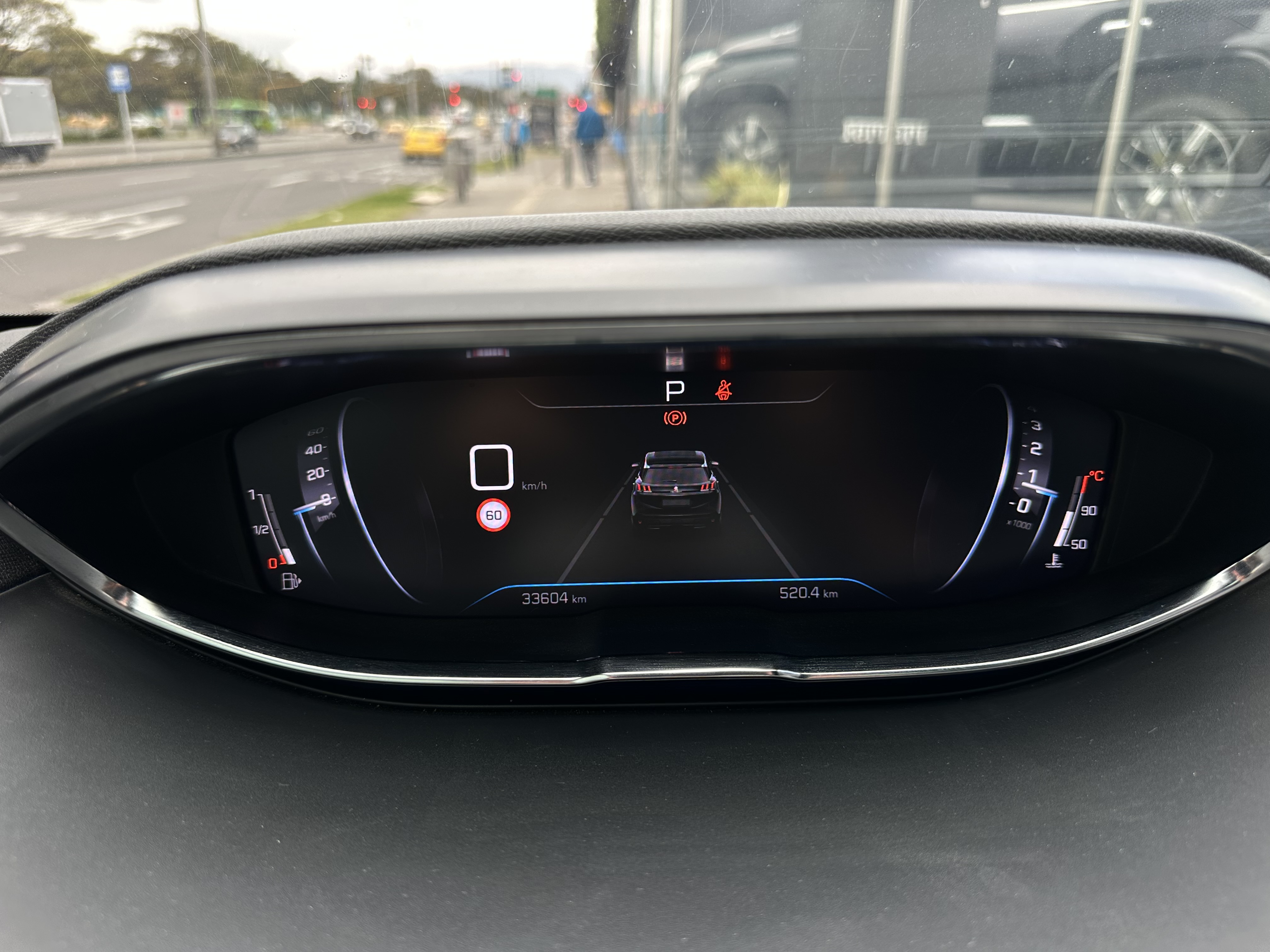 PEUGEOT 3008 1600 2023