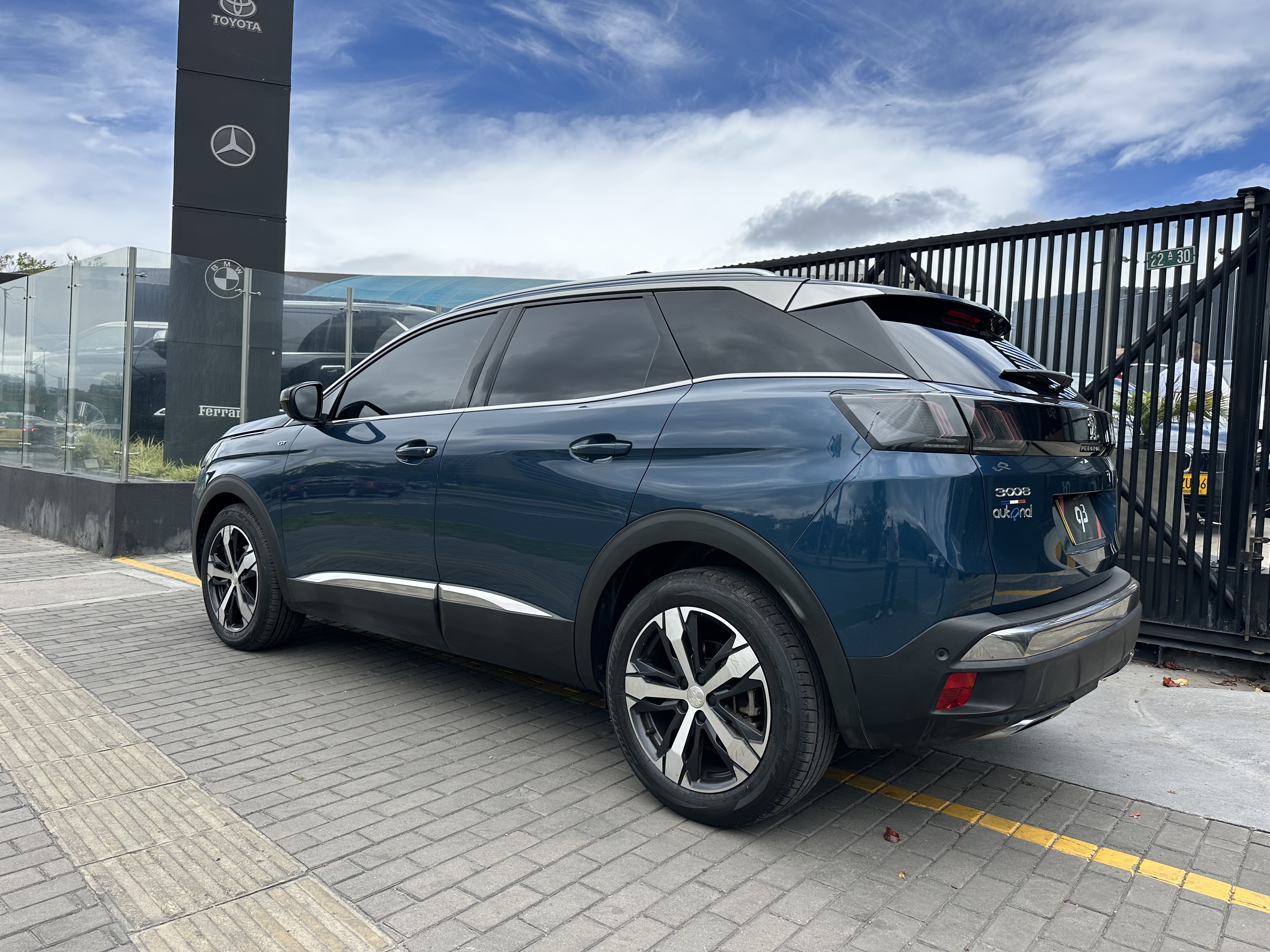PEUGEOT 3008 1600 2023