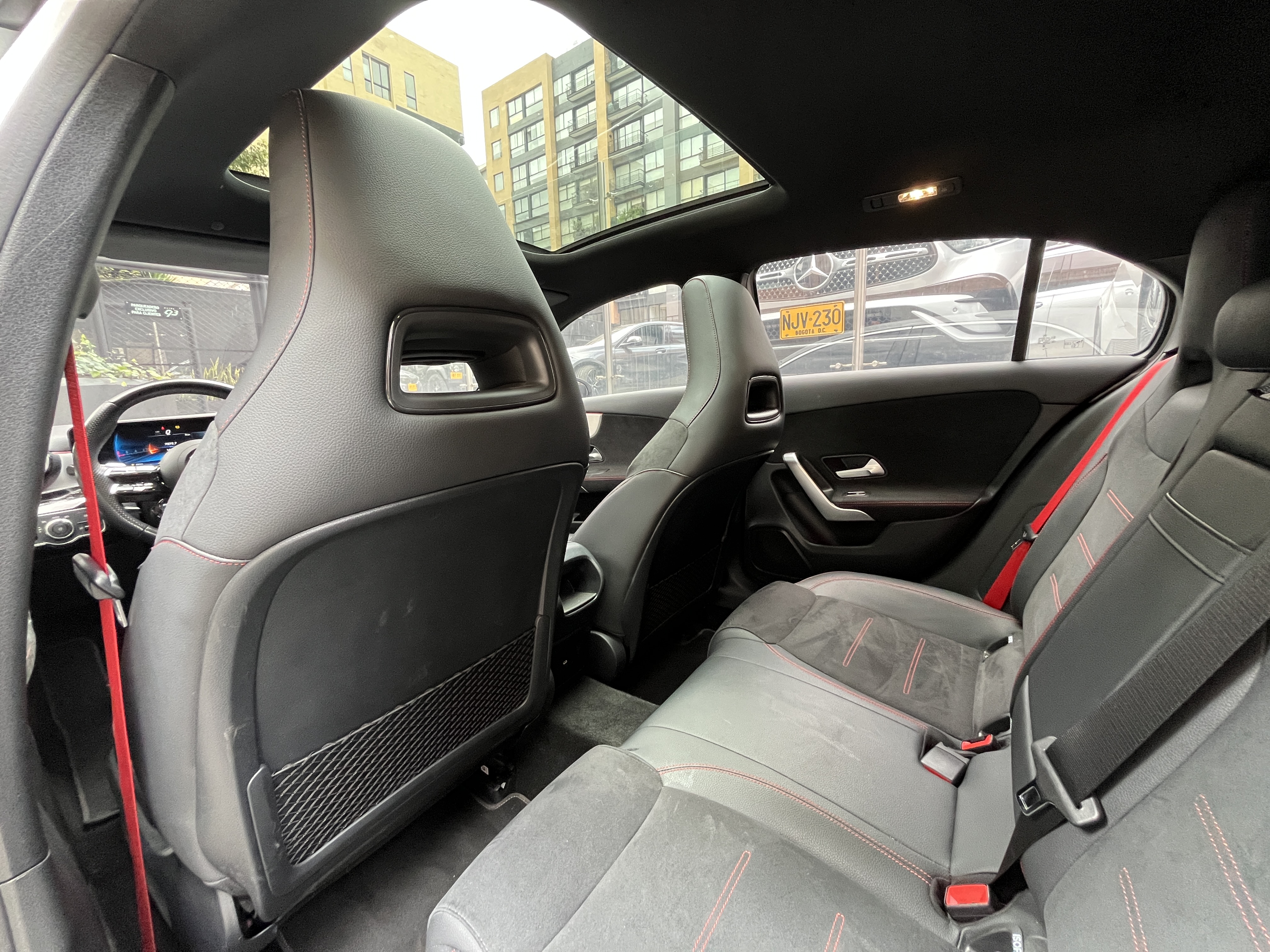 MERCEDES-BENZ A35 2023