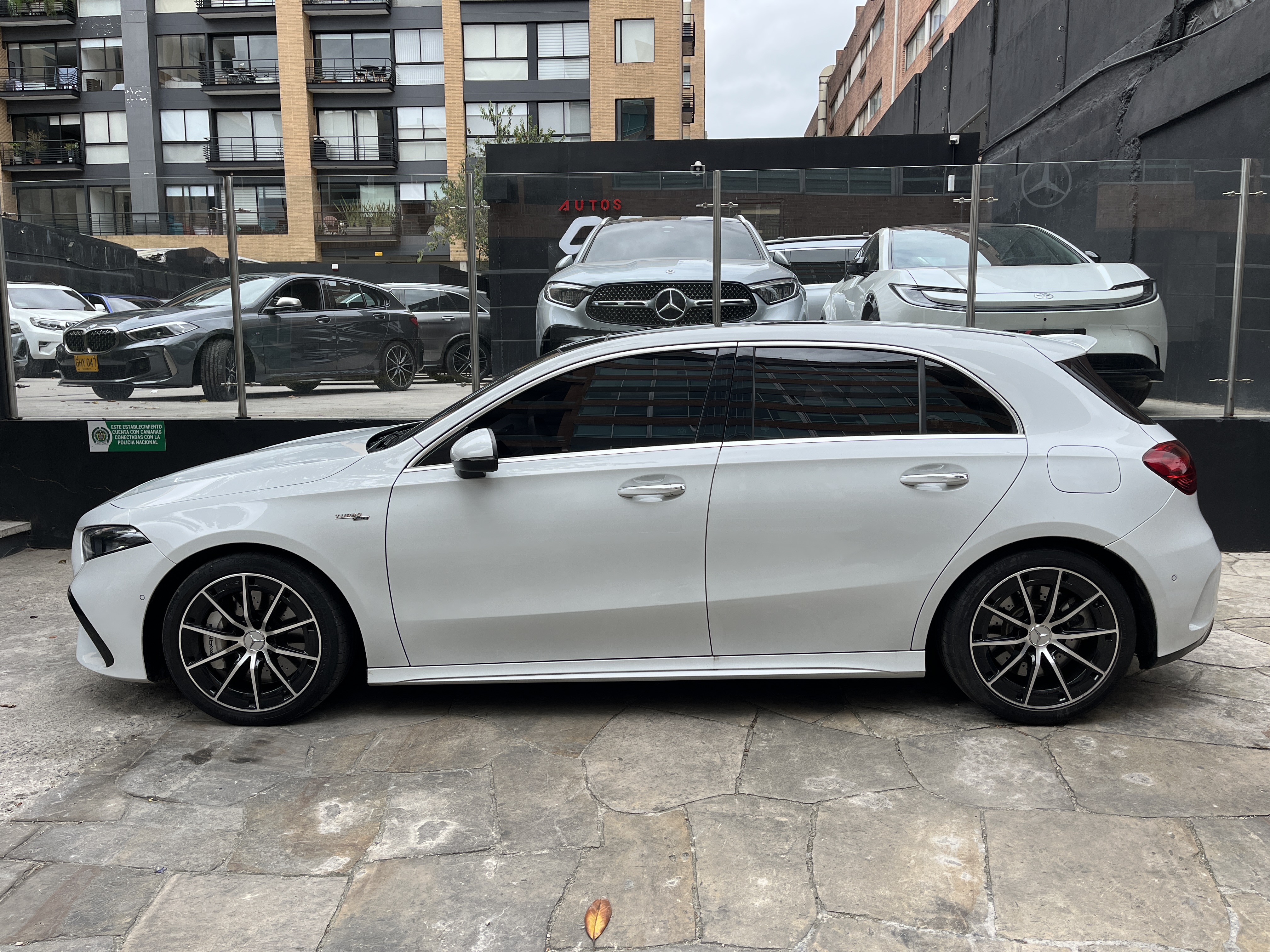 MERCEDES-BENZ A35 2023