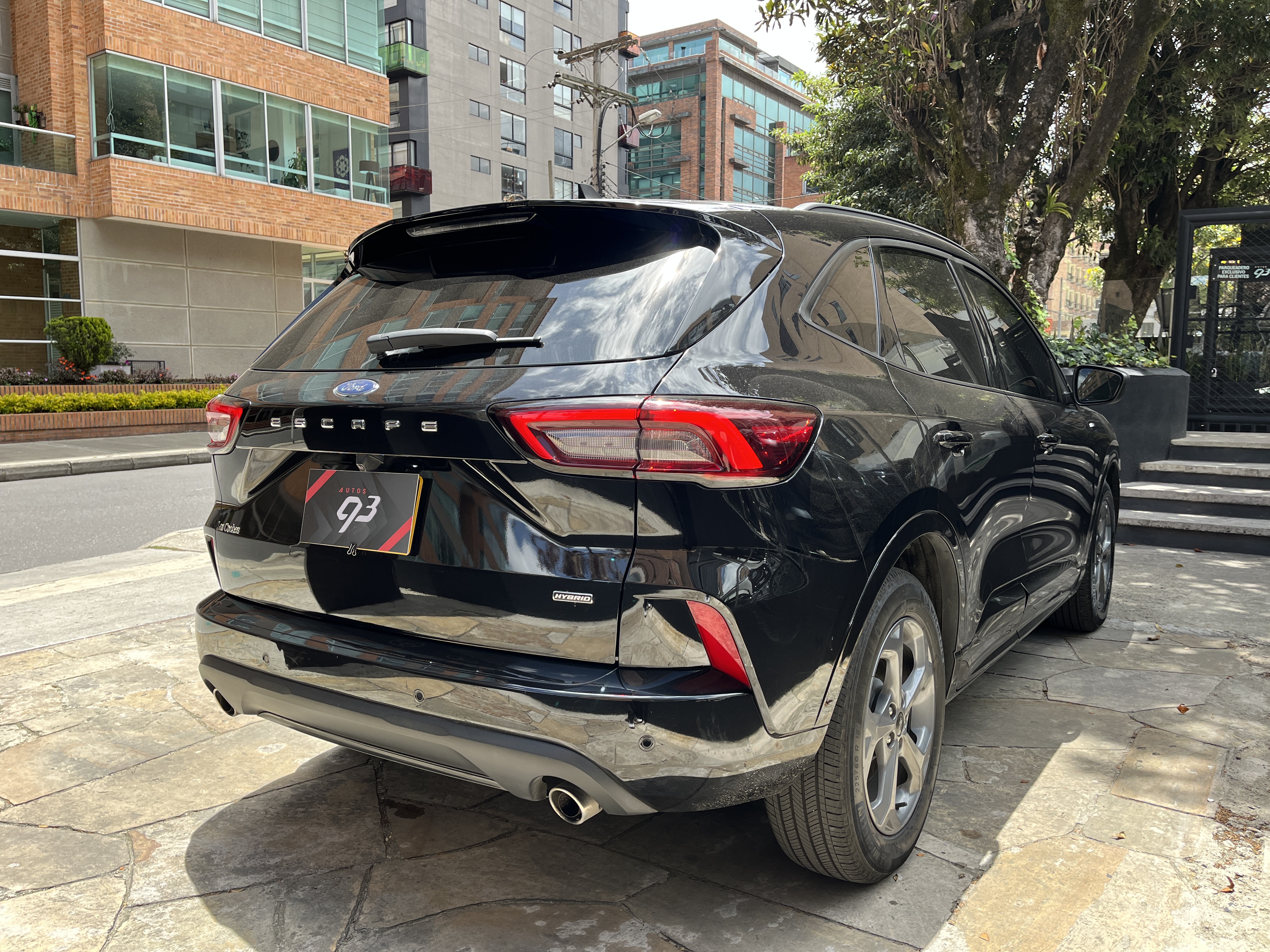 FORD ESCAPE ST LINE 2024