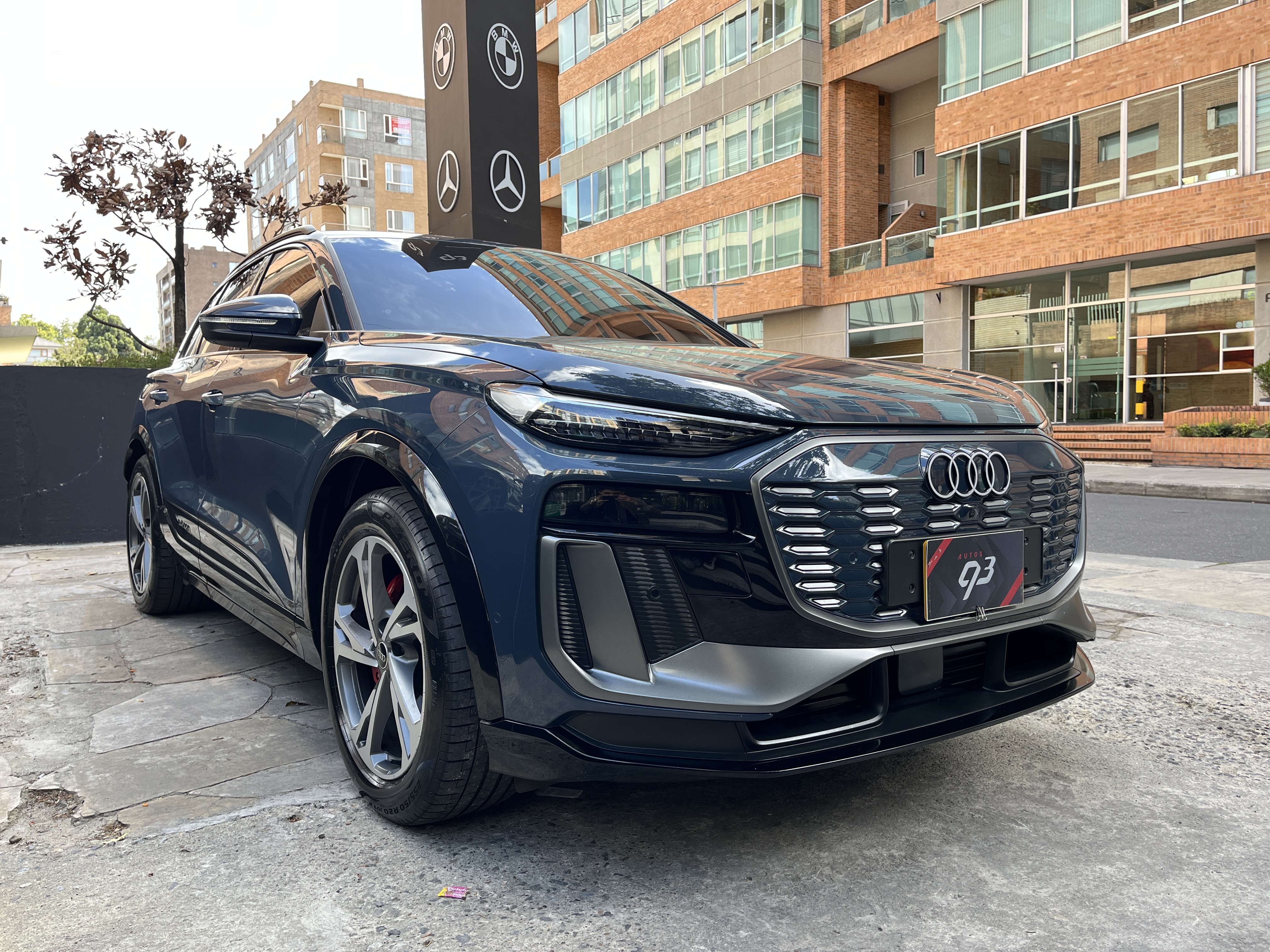 AUDI Q6 E-TRON 2025