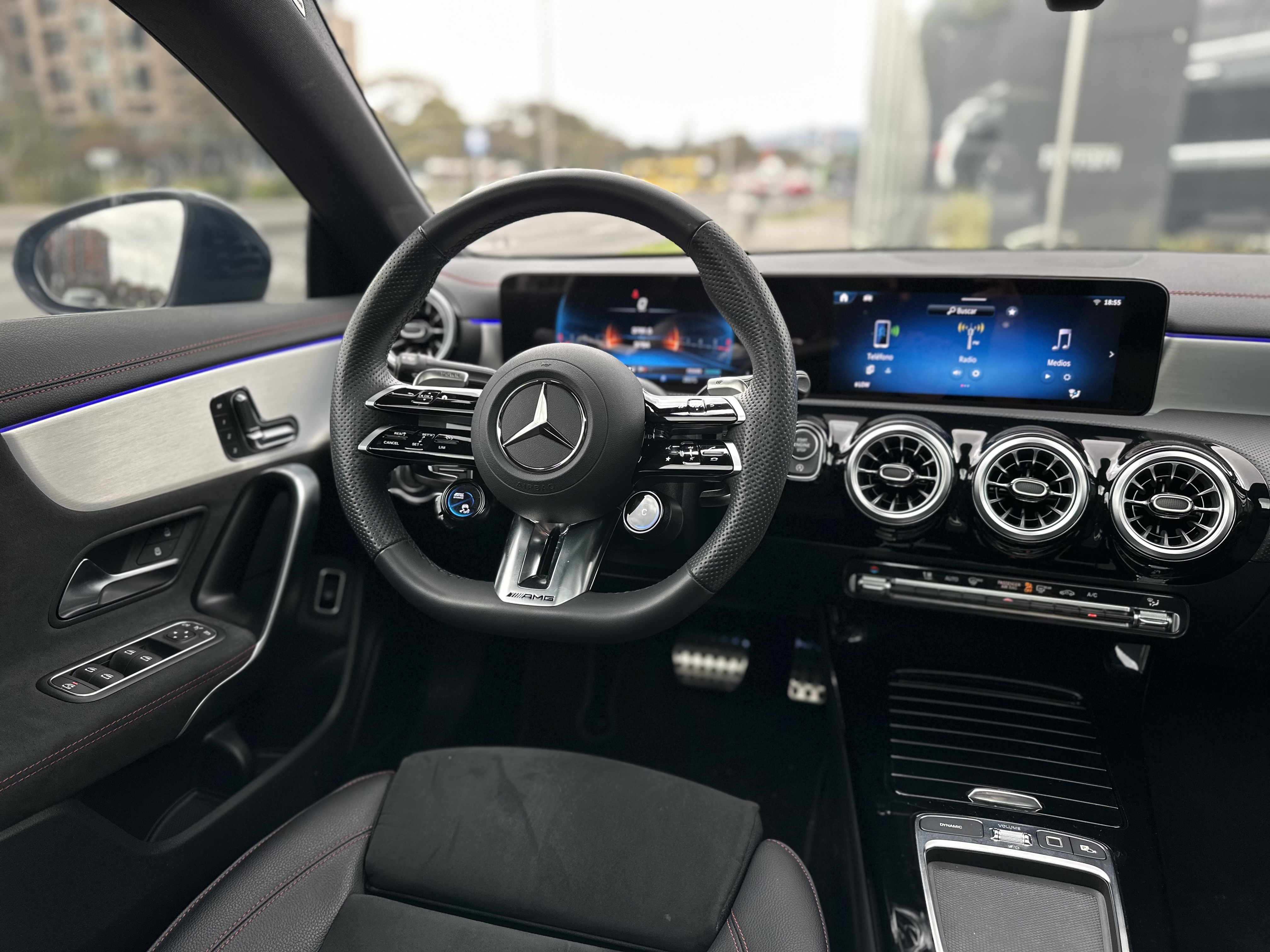 MERCEDES-BENZ CLA35 AMG AMG 2026