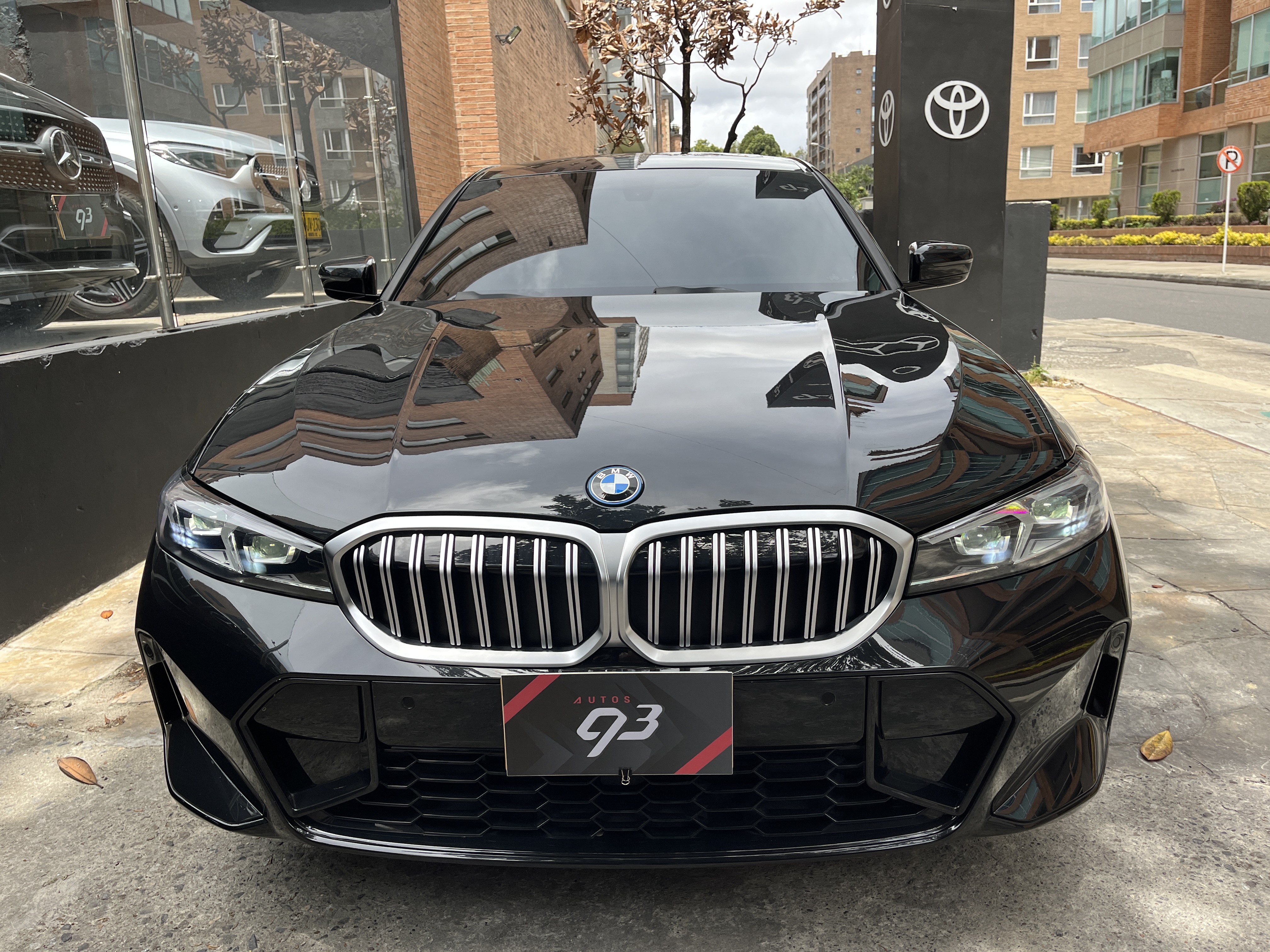 BMW 330E 2024