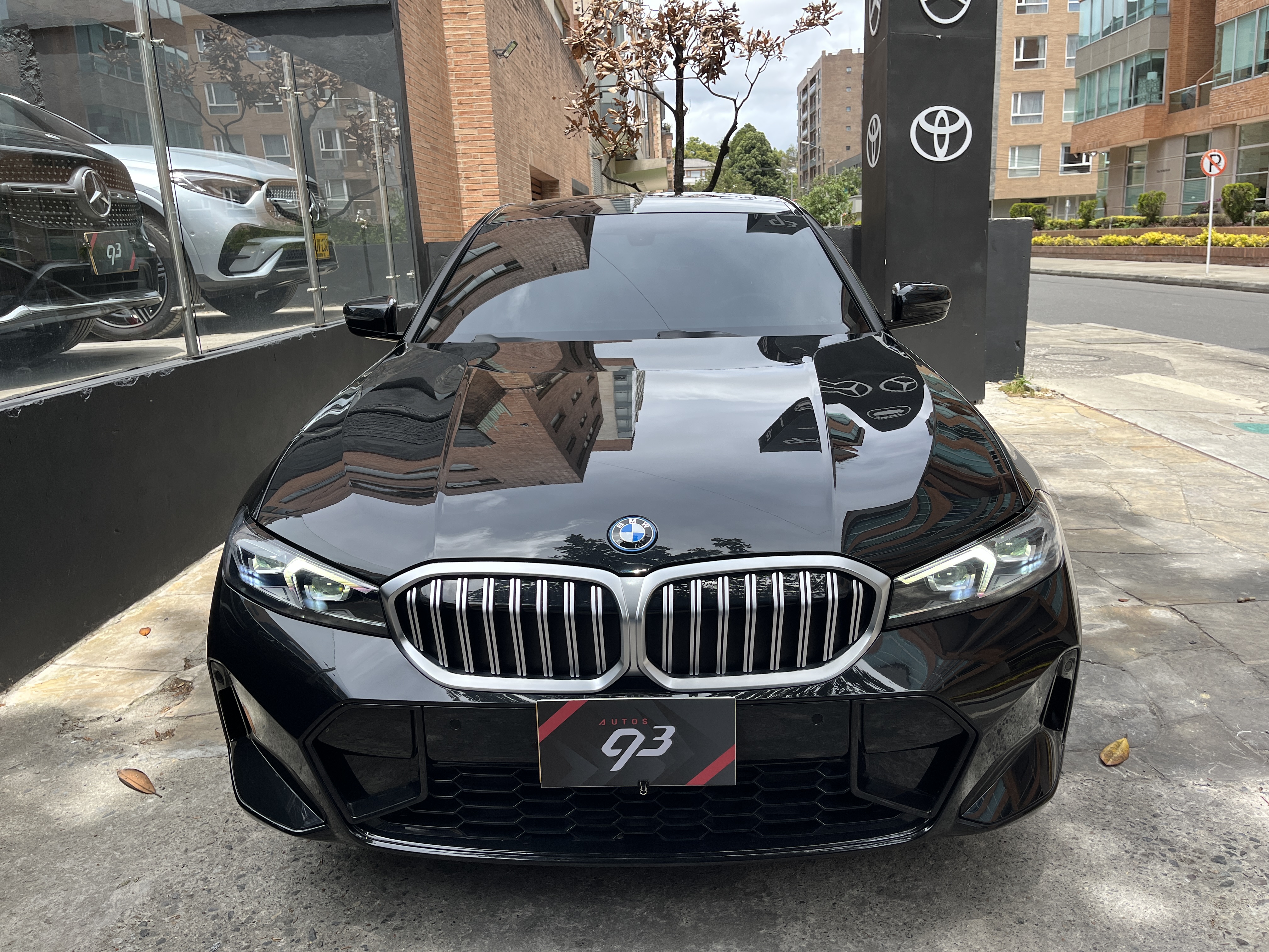BMW 330E 2024